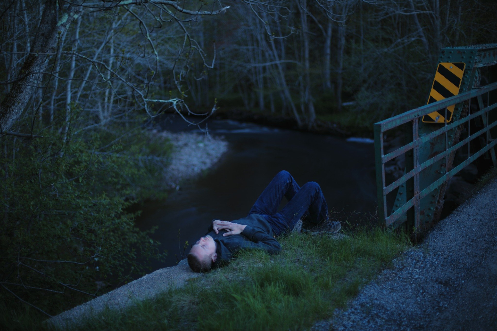 STAY SANE &mdash;&mdash; There's are no streetlights down by the Round Hill River bridge. So when I find me here in the fading twilight, it's in a purer kind of blue that's free from human interference. I find a great deal of peace existing on the ed