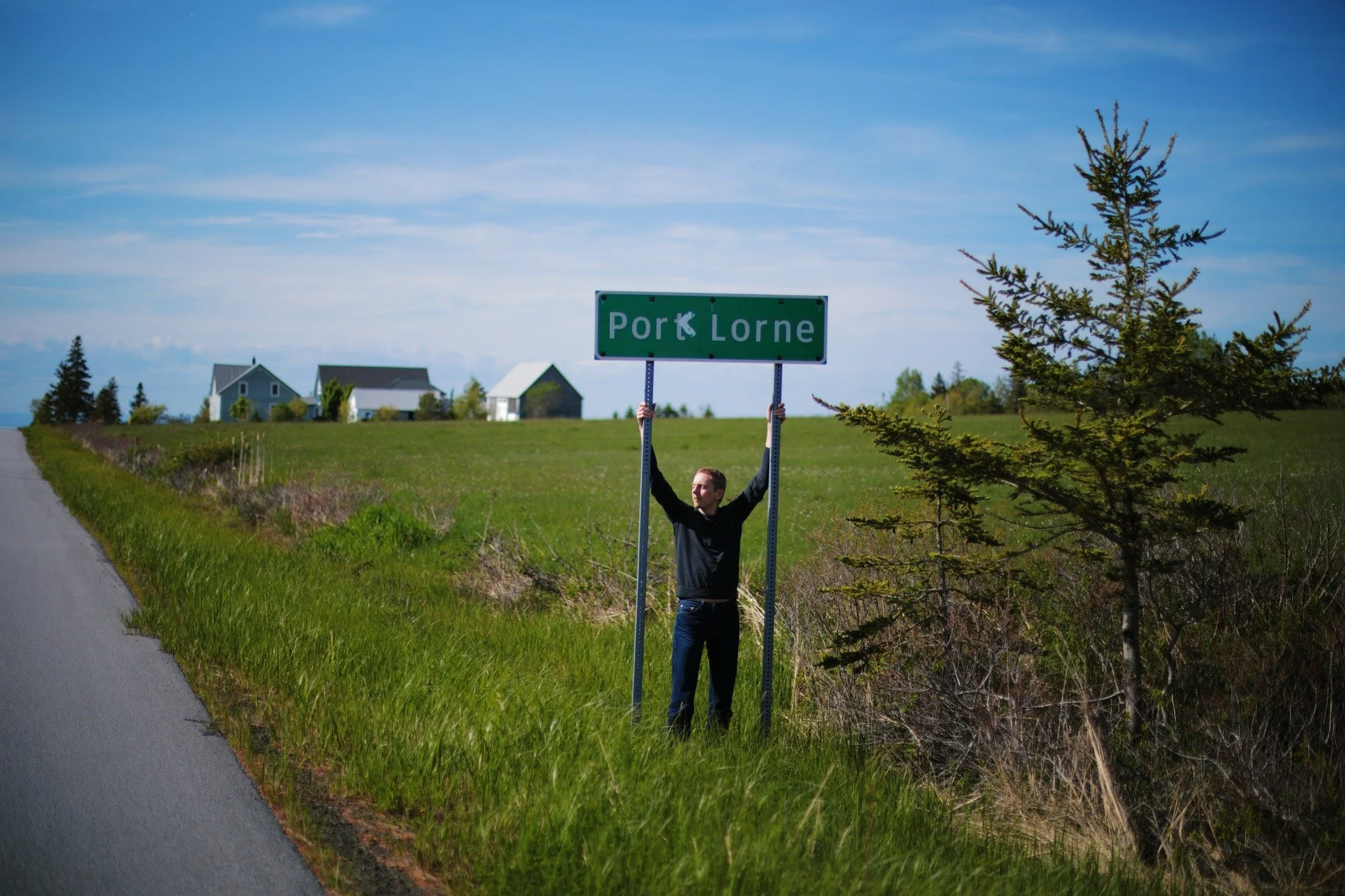 OLD JOKES &mdash;&mdash; Starting sometime in the late 90s, local kids started insisting that fishing village Port Lorne should be renamed as "Pork Lorne". That was one group, the rest preferring "Lort Porne". Was there any meanin