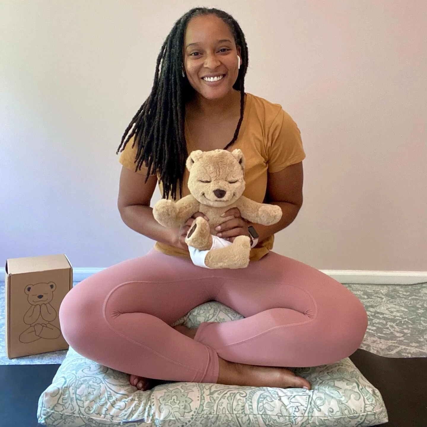 I may have been just a little too excited to open this! 🐻 What should I name my Meddy Teddy?