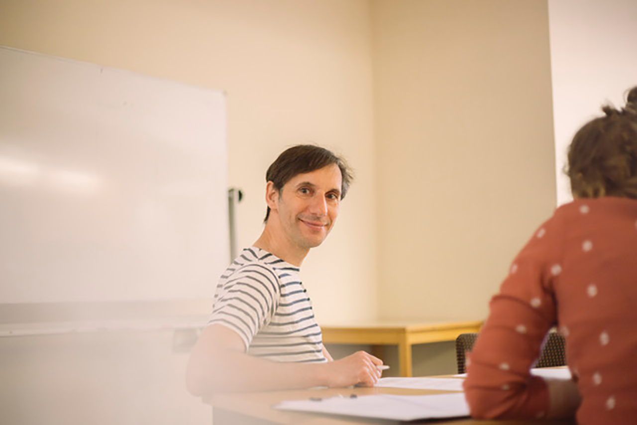 Systemischer Coach Matthias Adlich bei der Arbeit