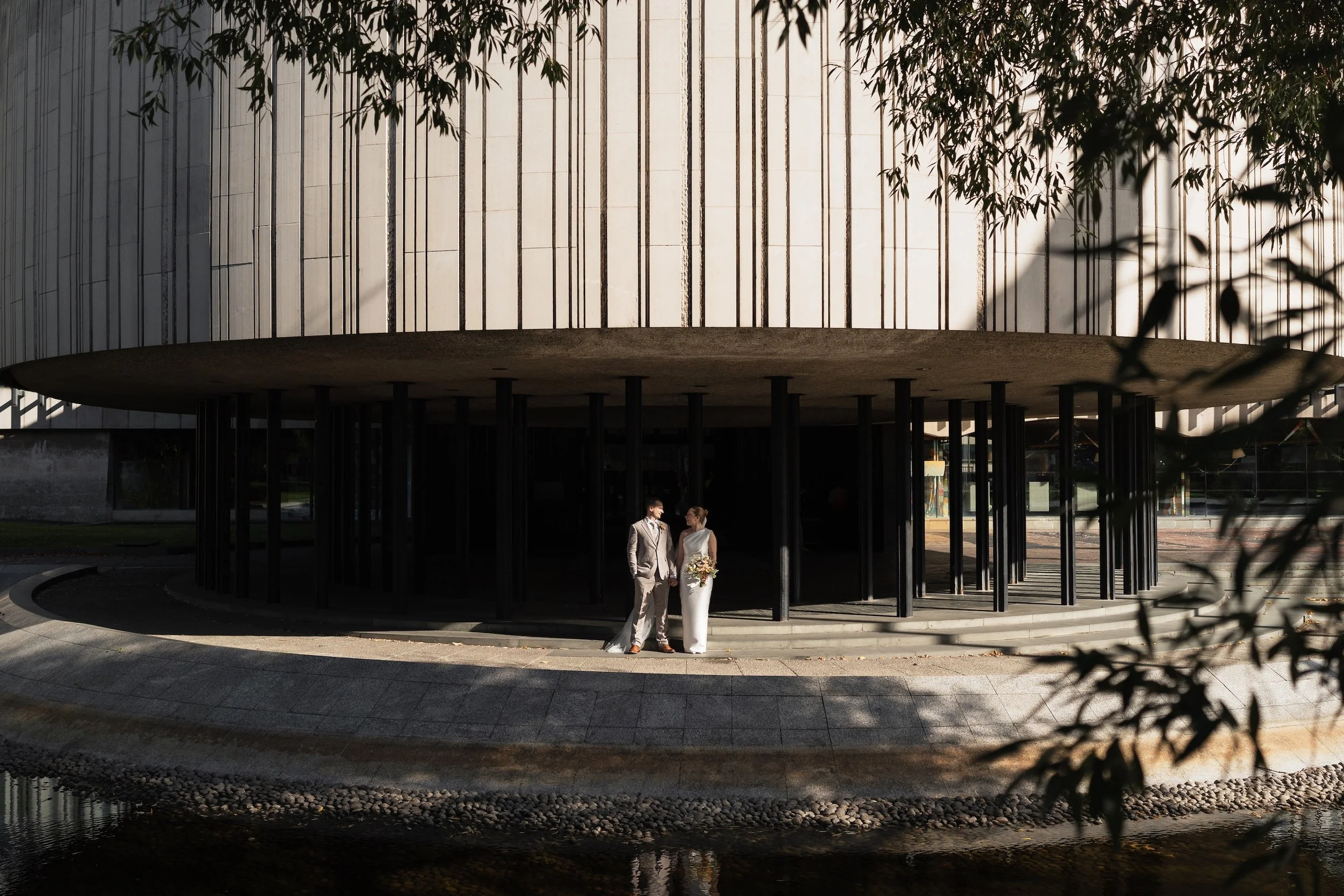 Beth & Carter - Full Circle Brewery - Laura Eddolls Photography - -21.jpg