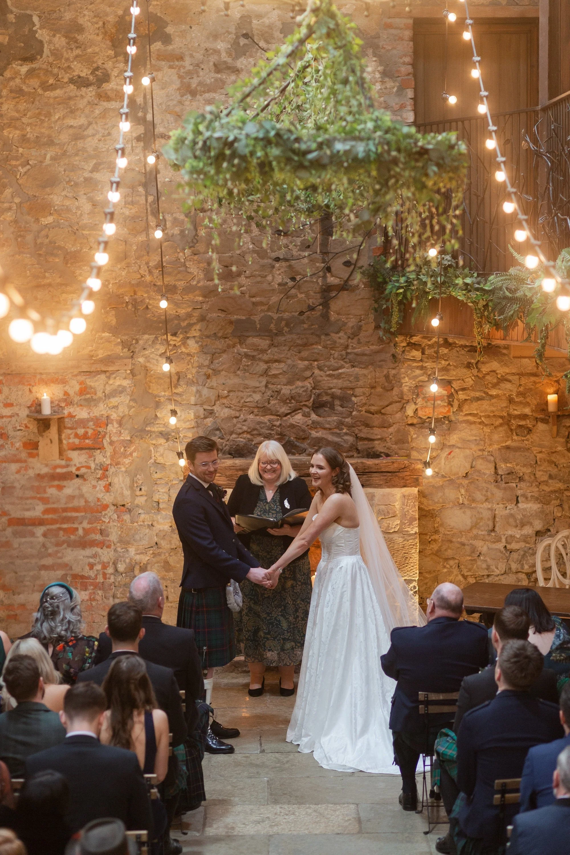 Doxford-barns-wedding-photographer 35.jpg