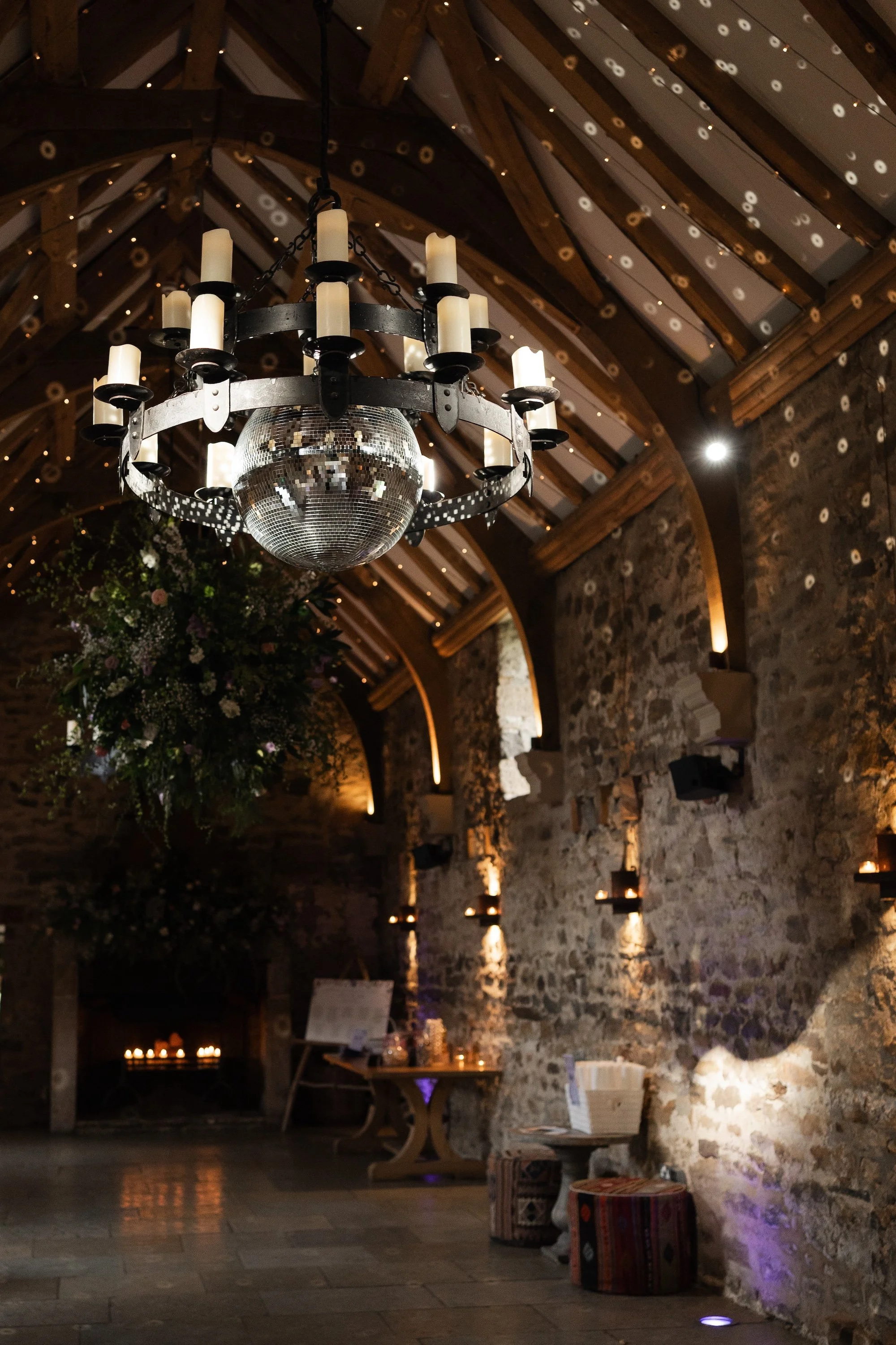 healey-barn-dancefloor