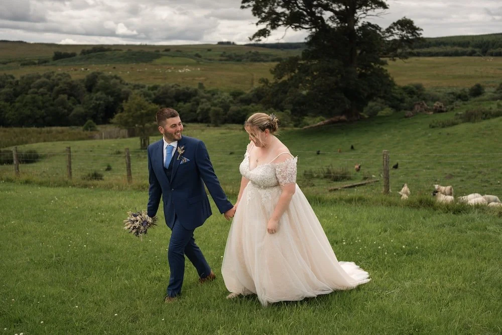 A Relaxed Wedding Day on the Family Farm