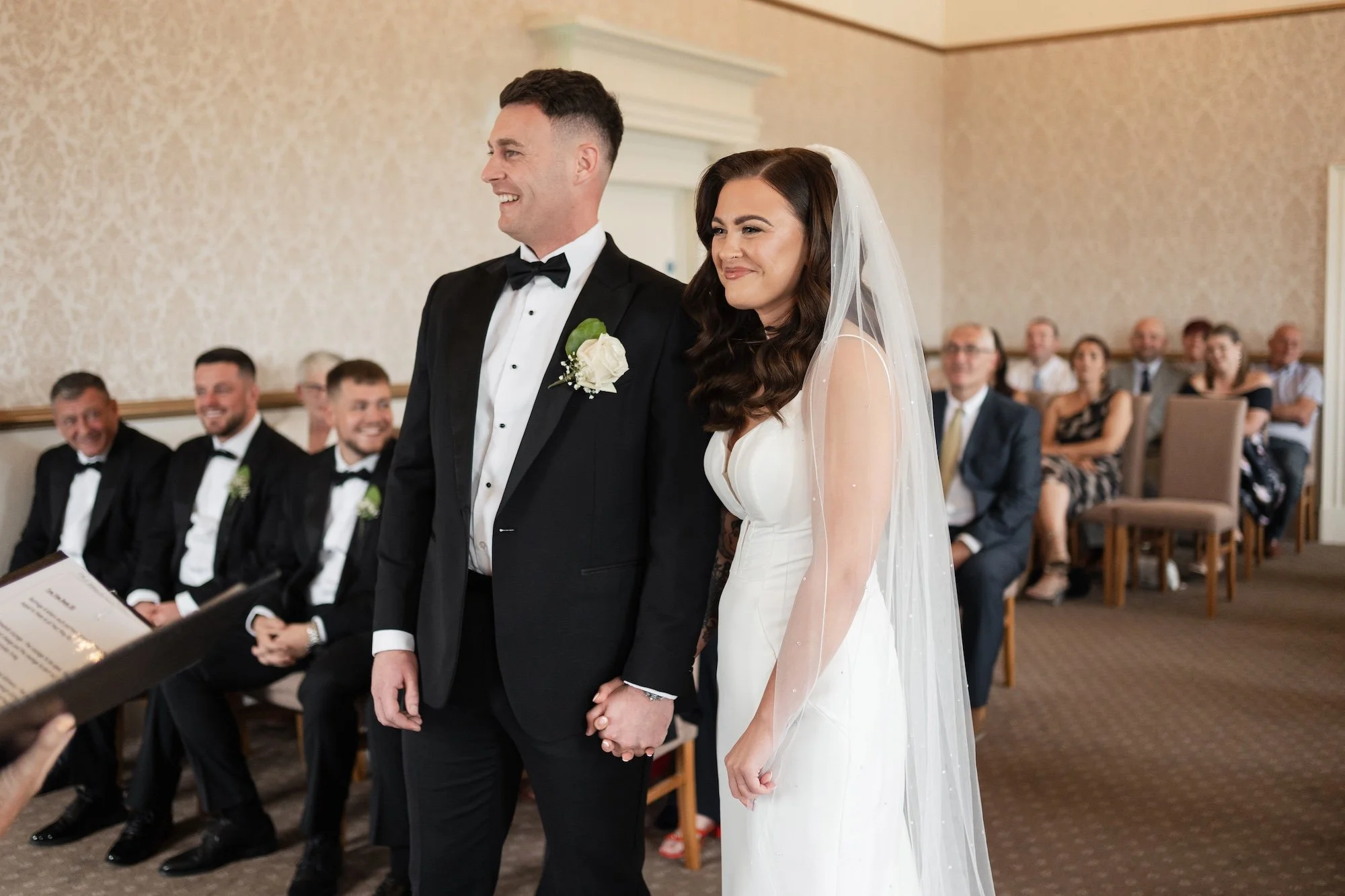 Lauren & Craig - Crusoes - Laura Eddolls Photography -104.jpg