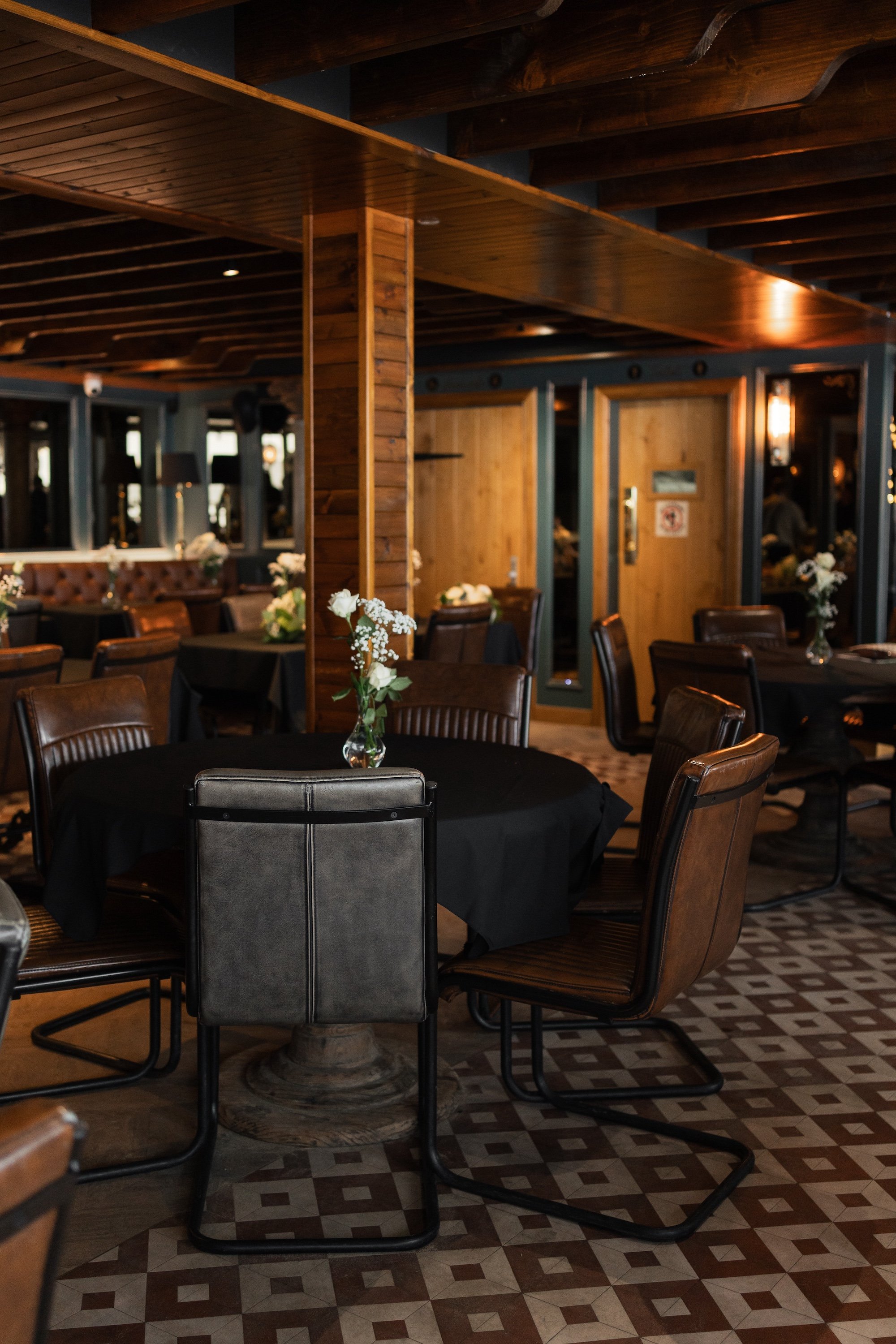 Lauren & Craig - Crusoes - Laura Eddolls Photography -304.jpg