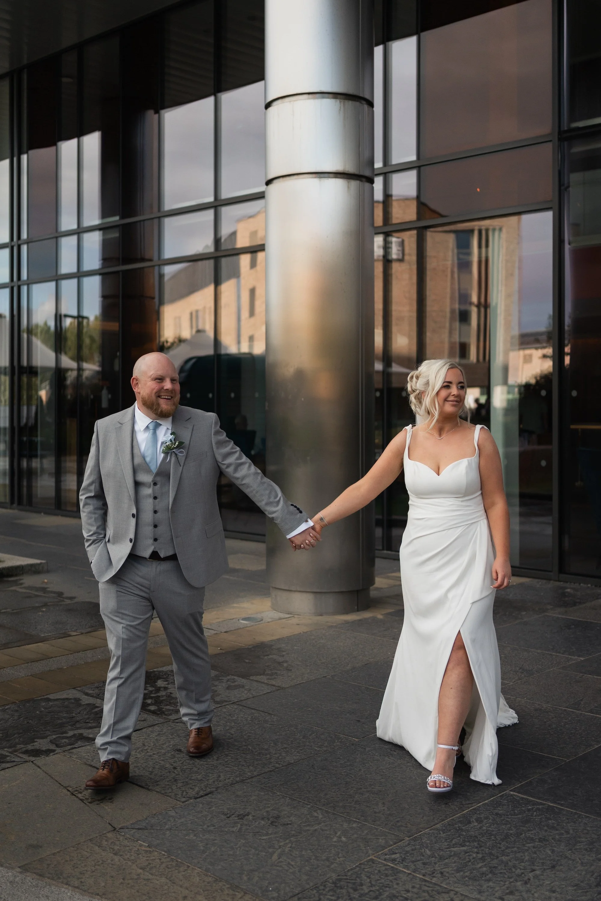 Lauren & Lee - The Crown Plaza - Laura Eddolls Photography -265.jpg