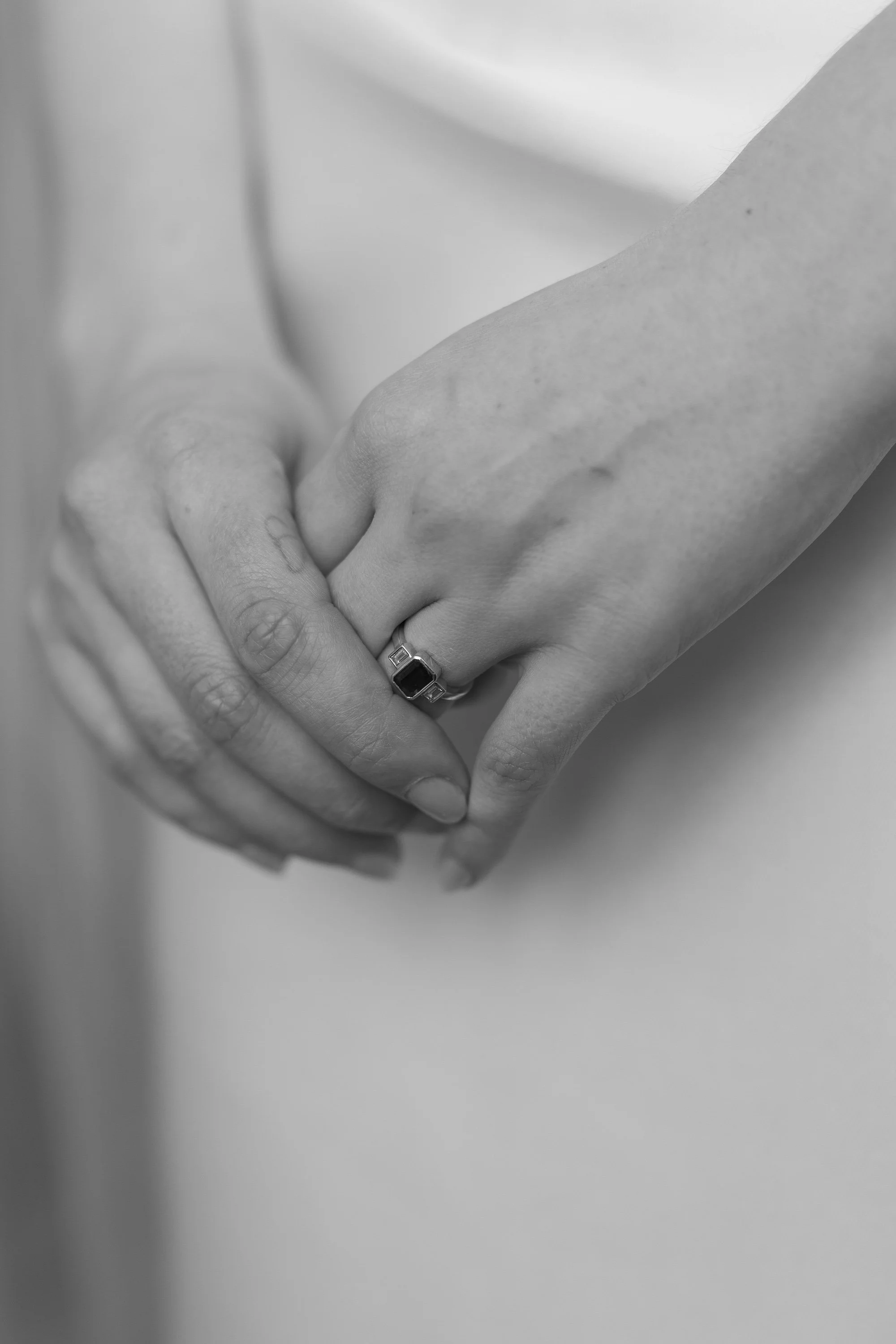 Beth & Carter - Full Circle Brewery - Laura Eddolls Photography -76.jpg