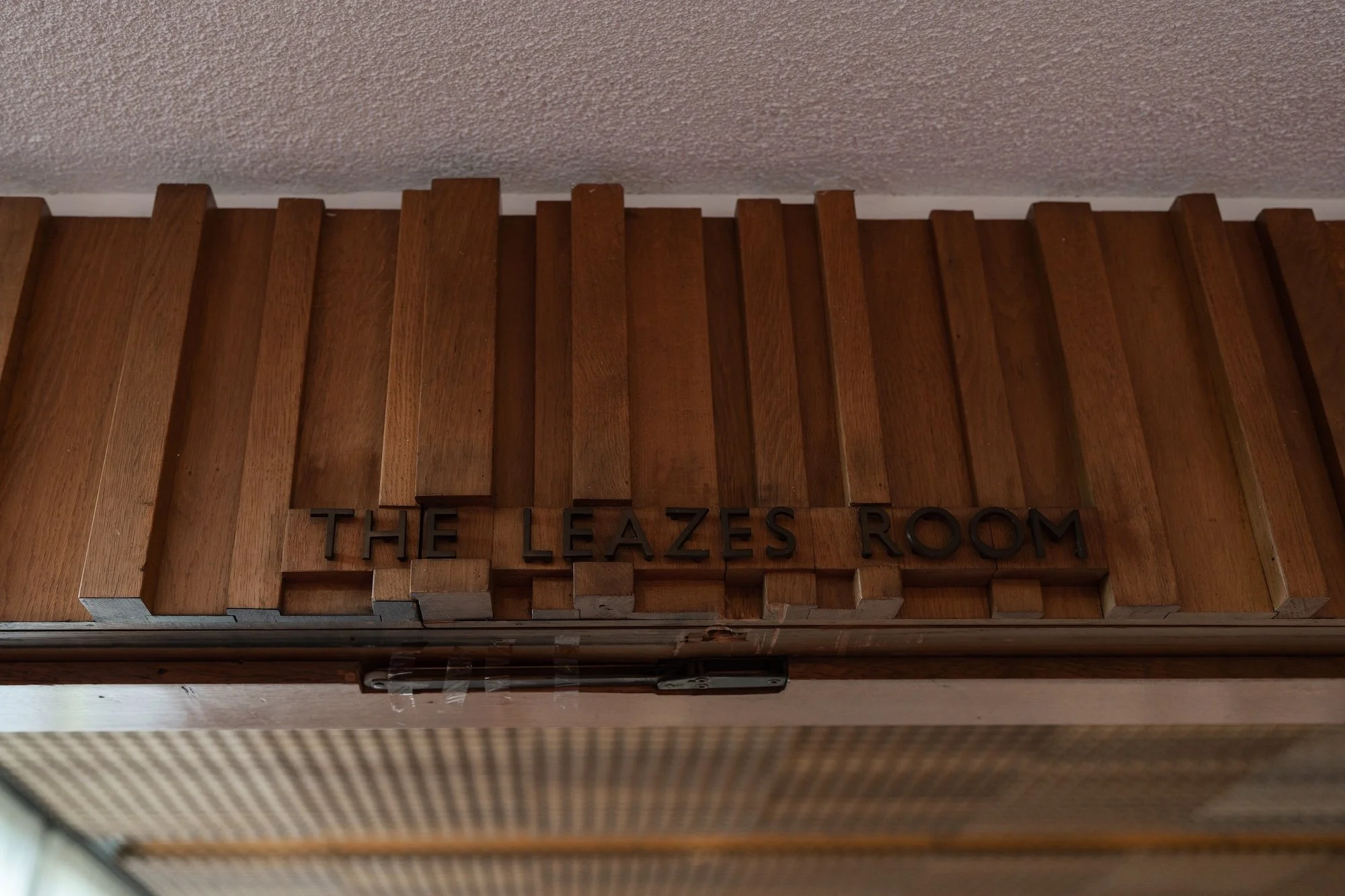 Beth & Carter - Full Circle Brewery - Laura Eddolls Photography -117.jpg