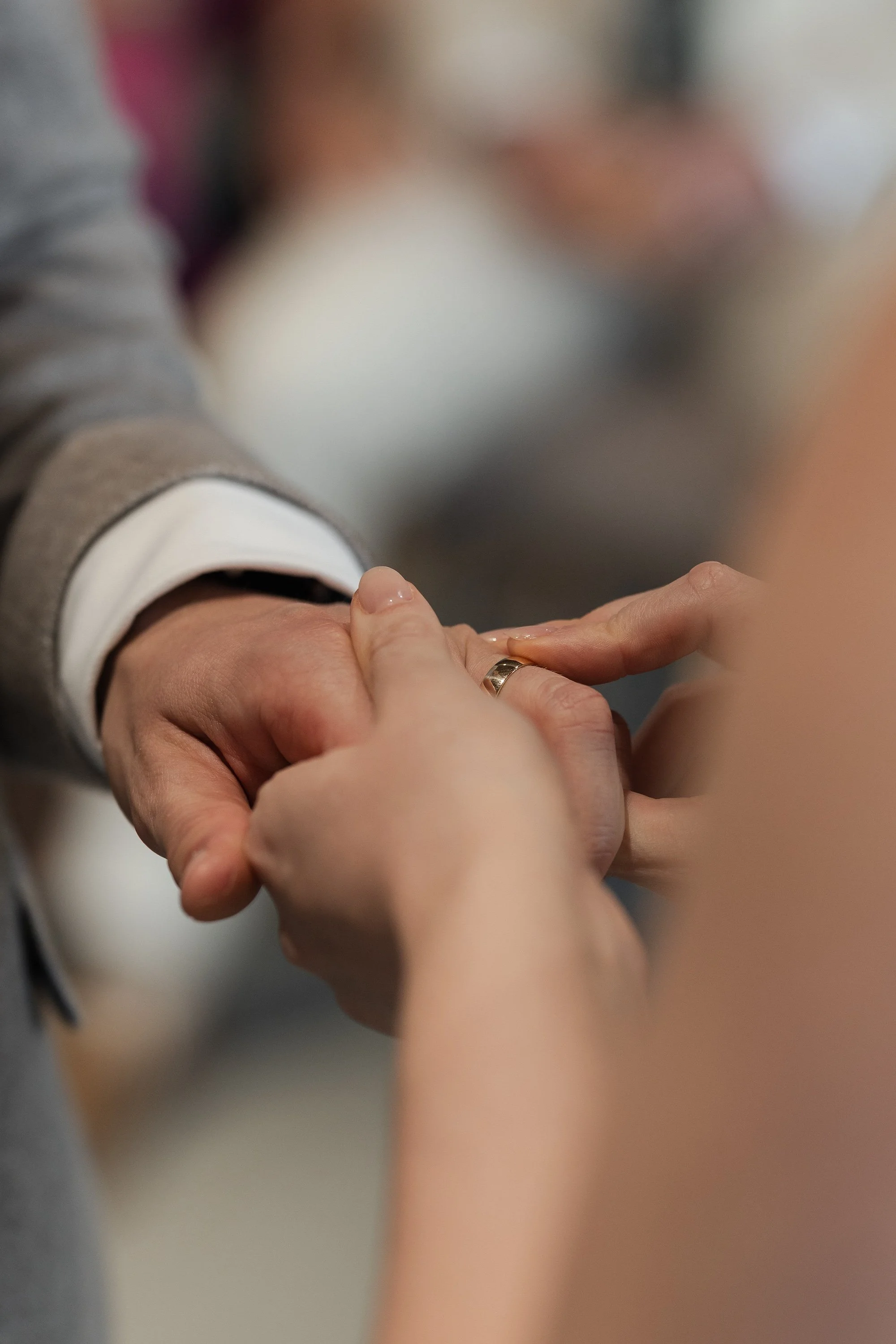 Beth & Carter - Full Circle Brewery - Laura Eddolls Photography -205.jpg