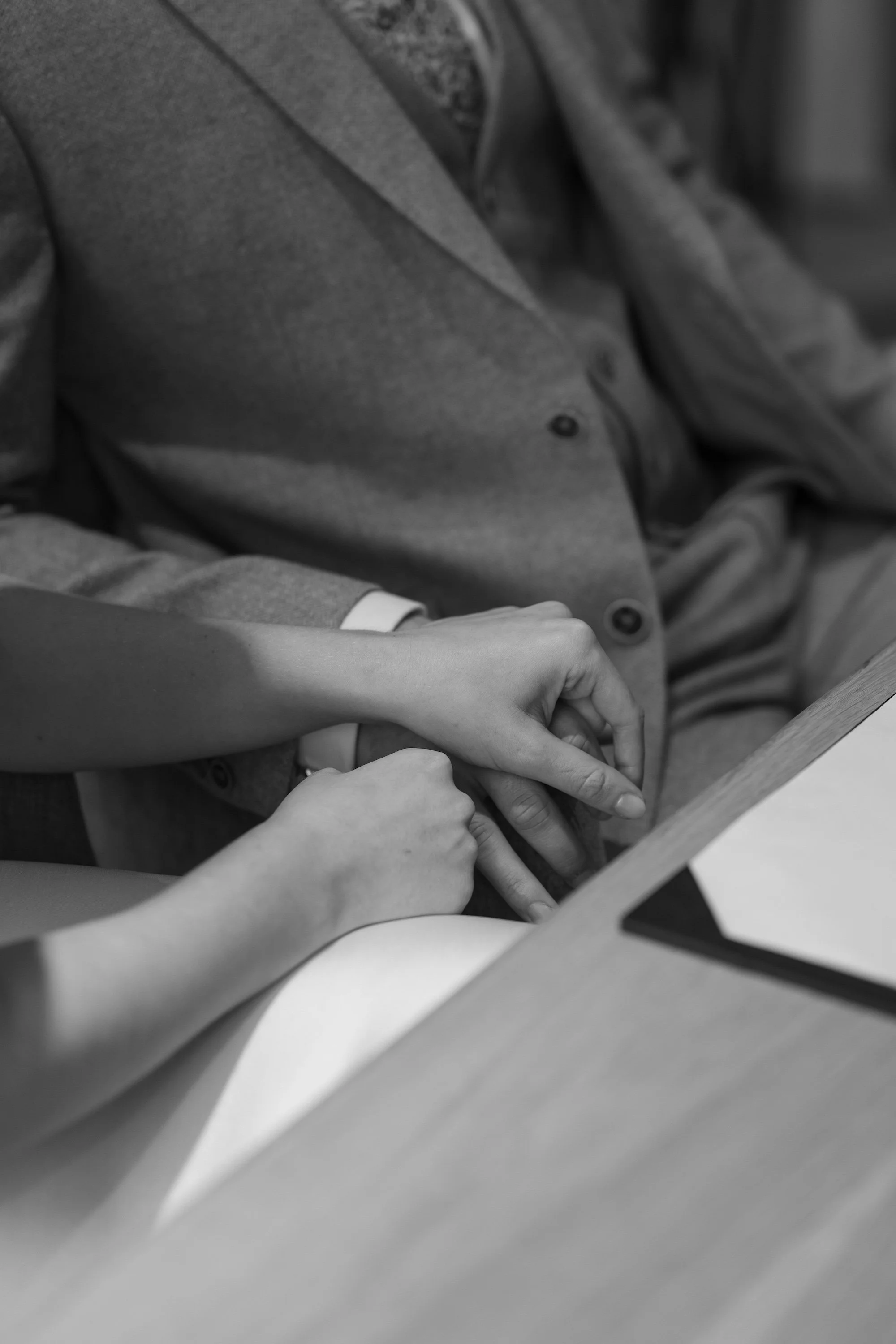 Beth & Carter - Full Circle Brewery - Laura Eddolls Photography -218.jpg