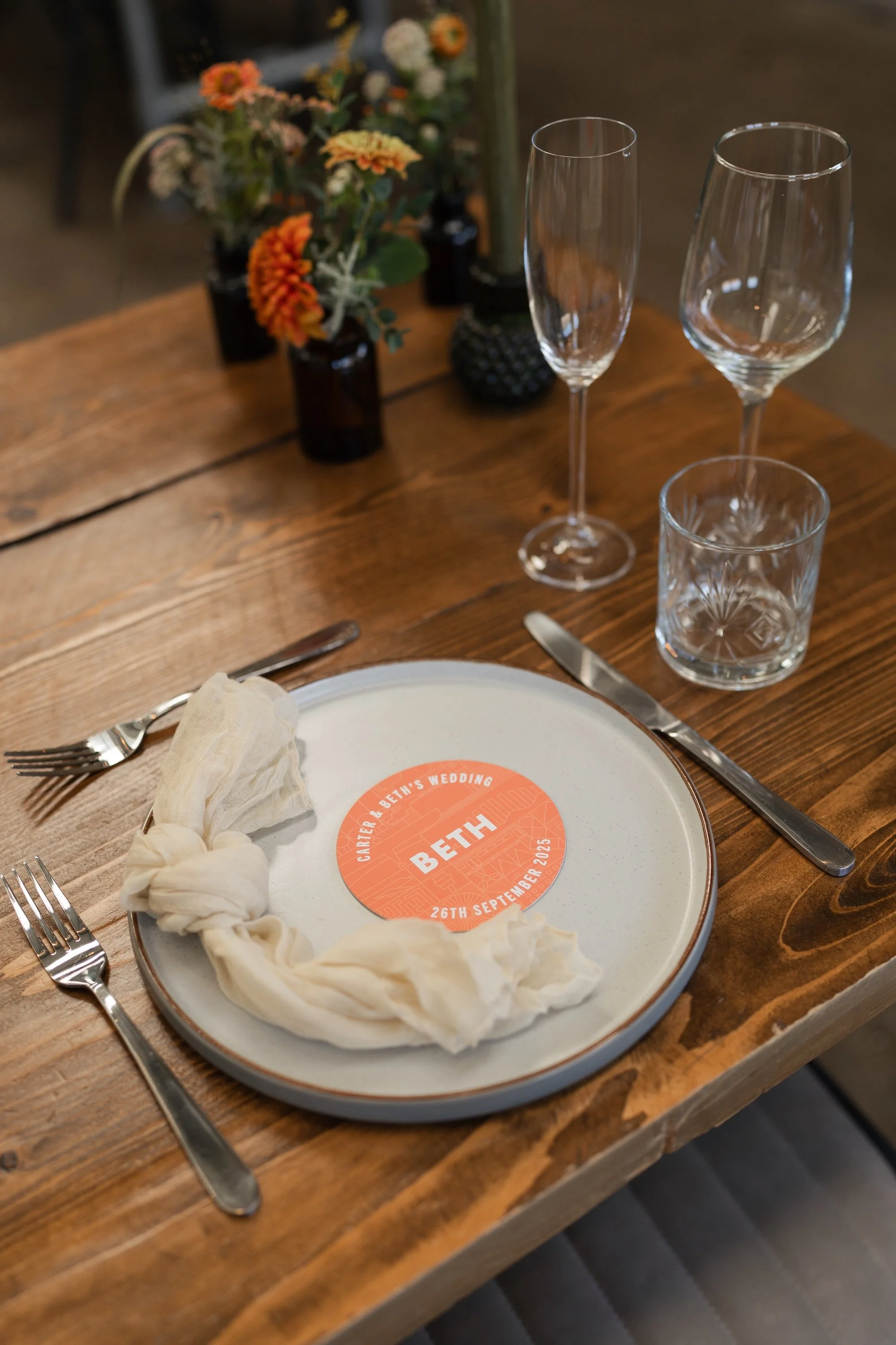 Beth & Carter - Full Circle Brewery - Laura Eddolls Photography -402.jpg