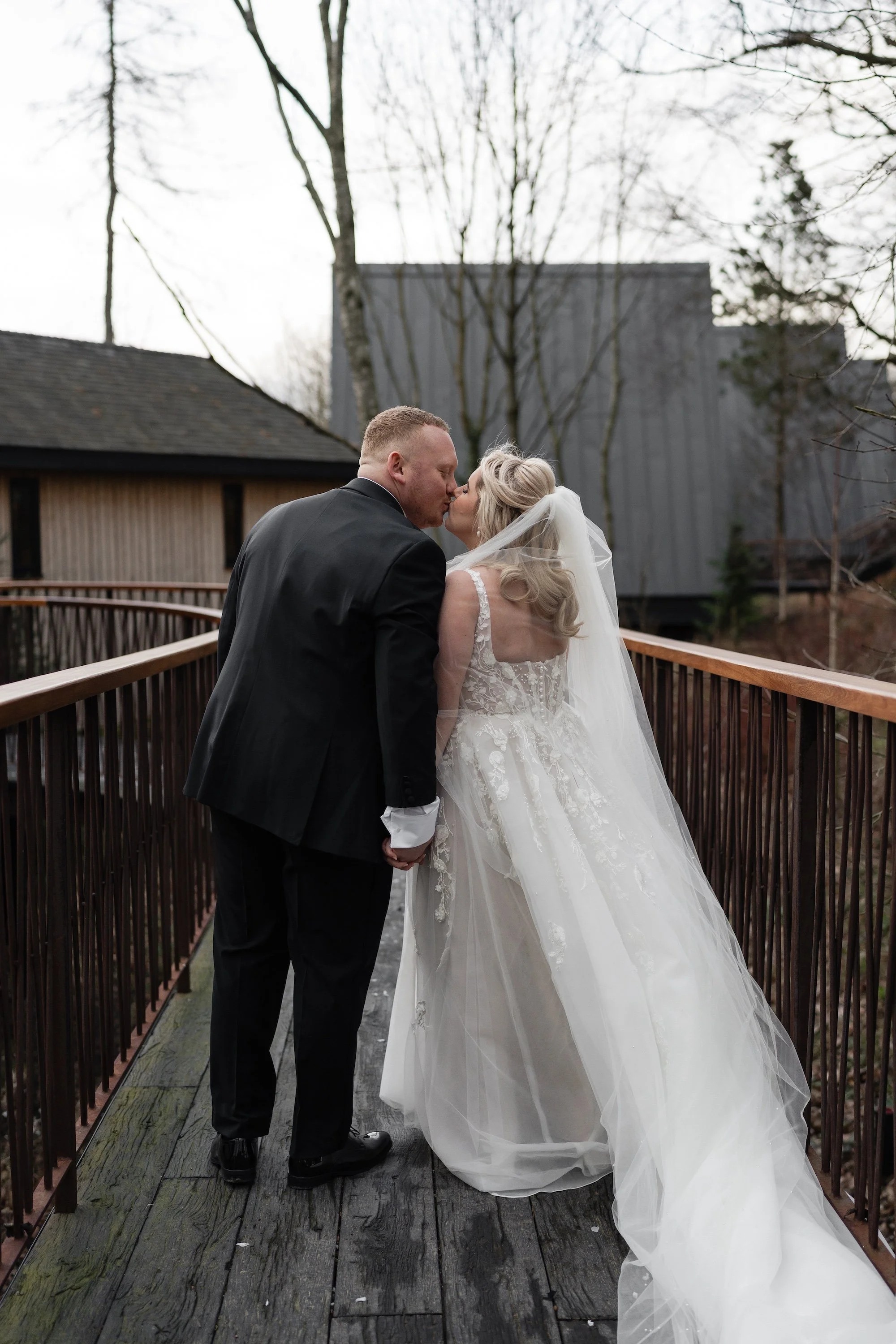 Chloe and Daniel - Ramside Treehouse - Laura Eddolls Photography-353.jpg