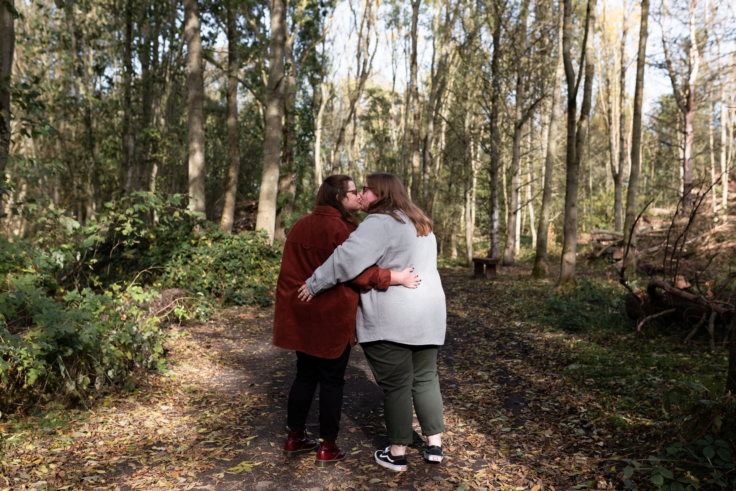mini session in the woods