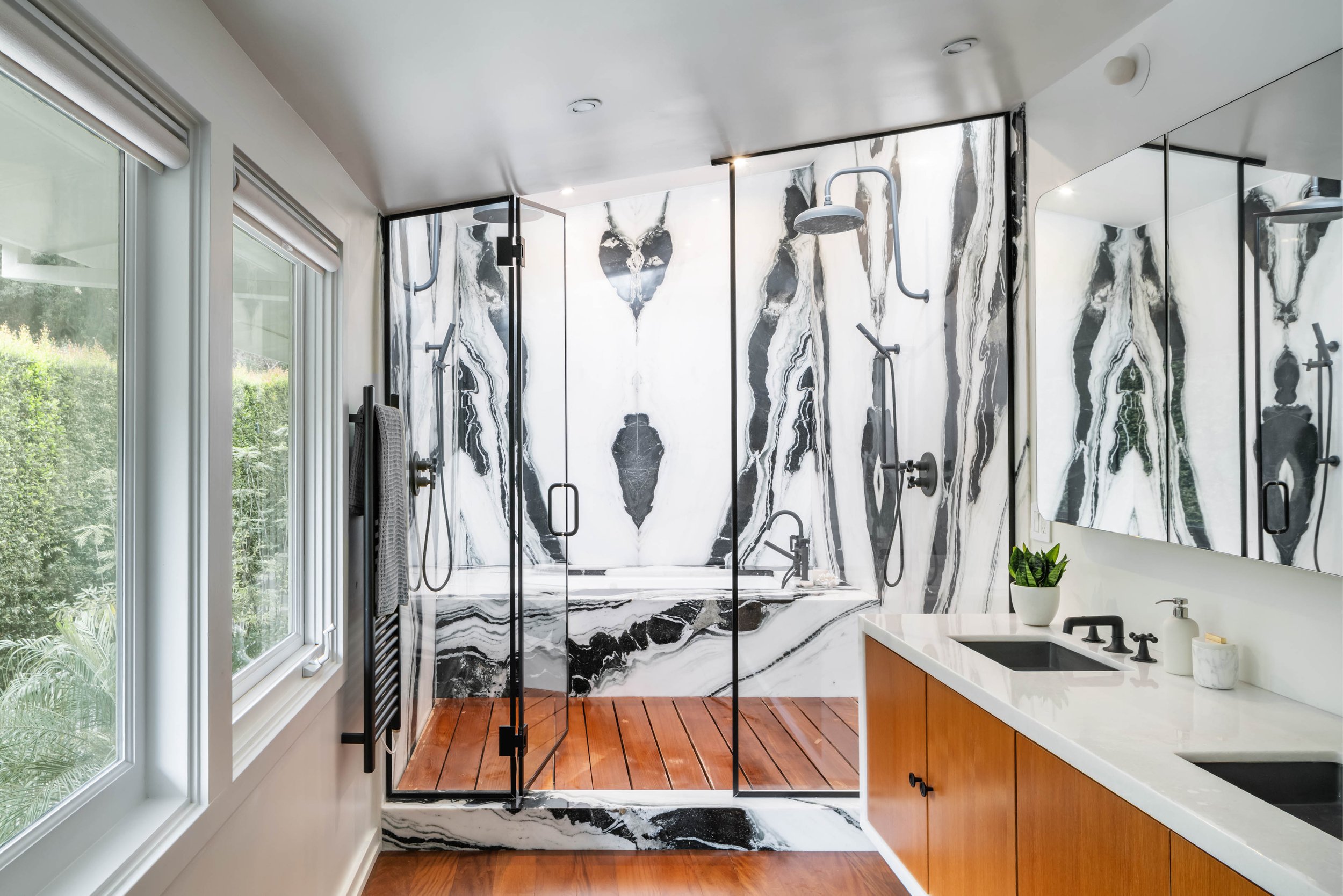 photographed for: Handwerk Studio/ Bel - Air, CA / 2023