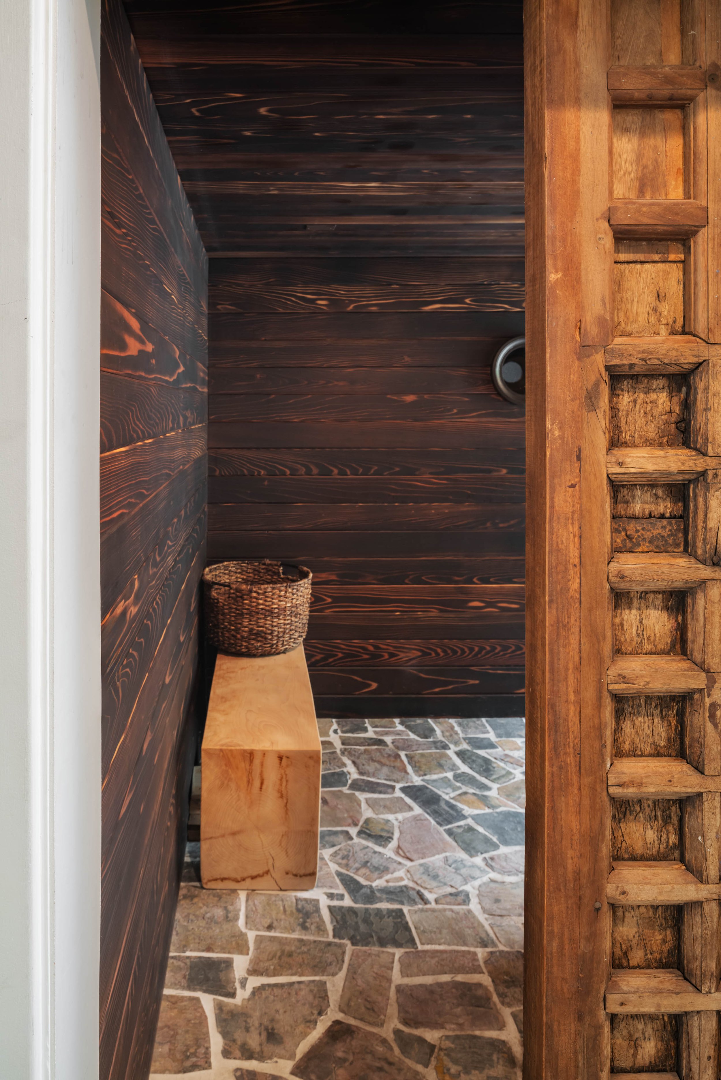 photographed for: Handwerk Studio/ Bel - Air, CA / 2023