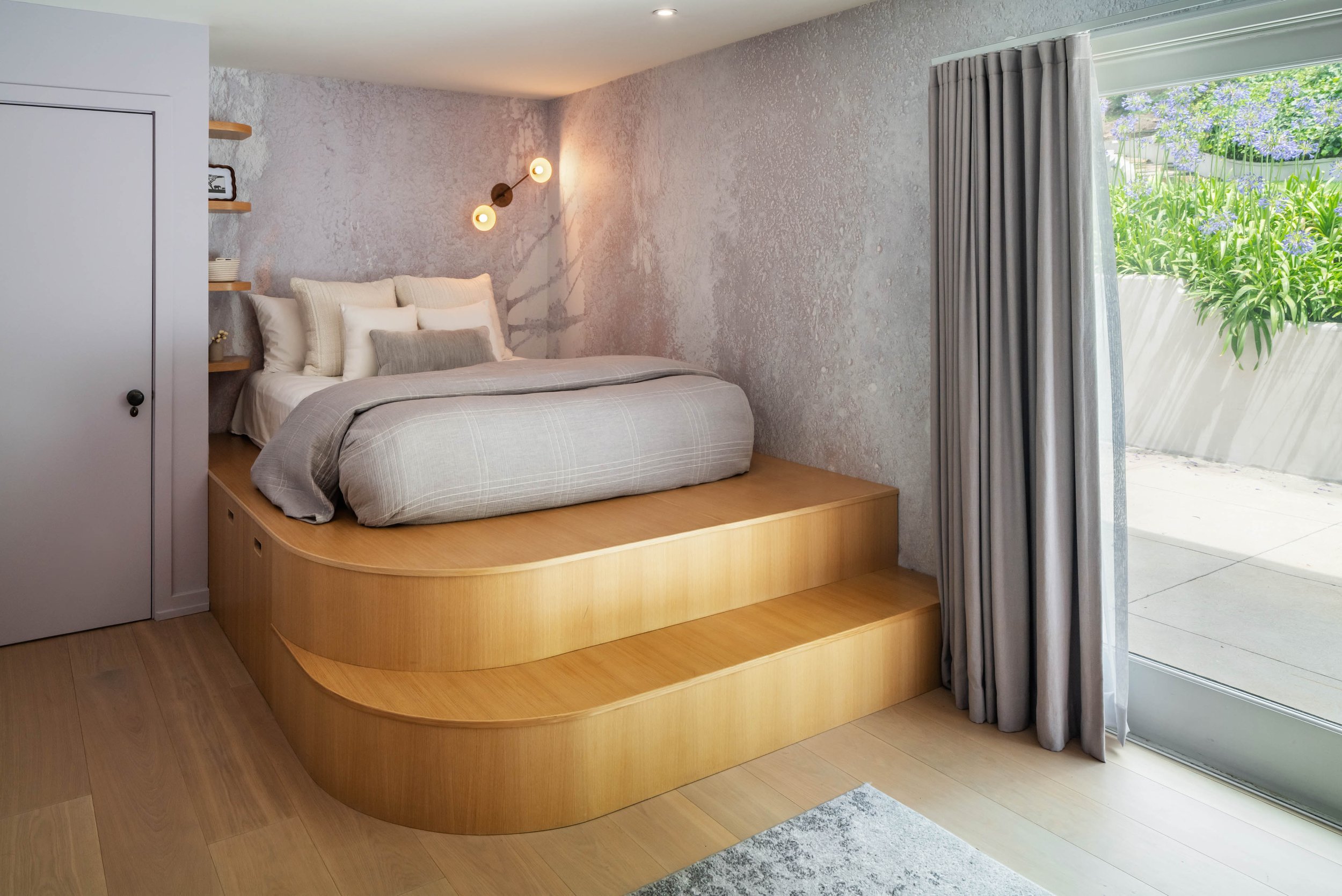 photographed for: Handwerk Studio/ Bel - Air, CA / 2023