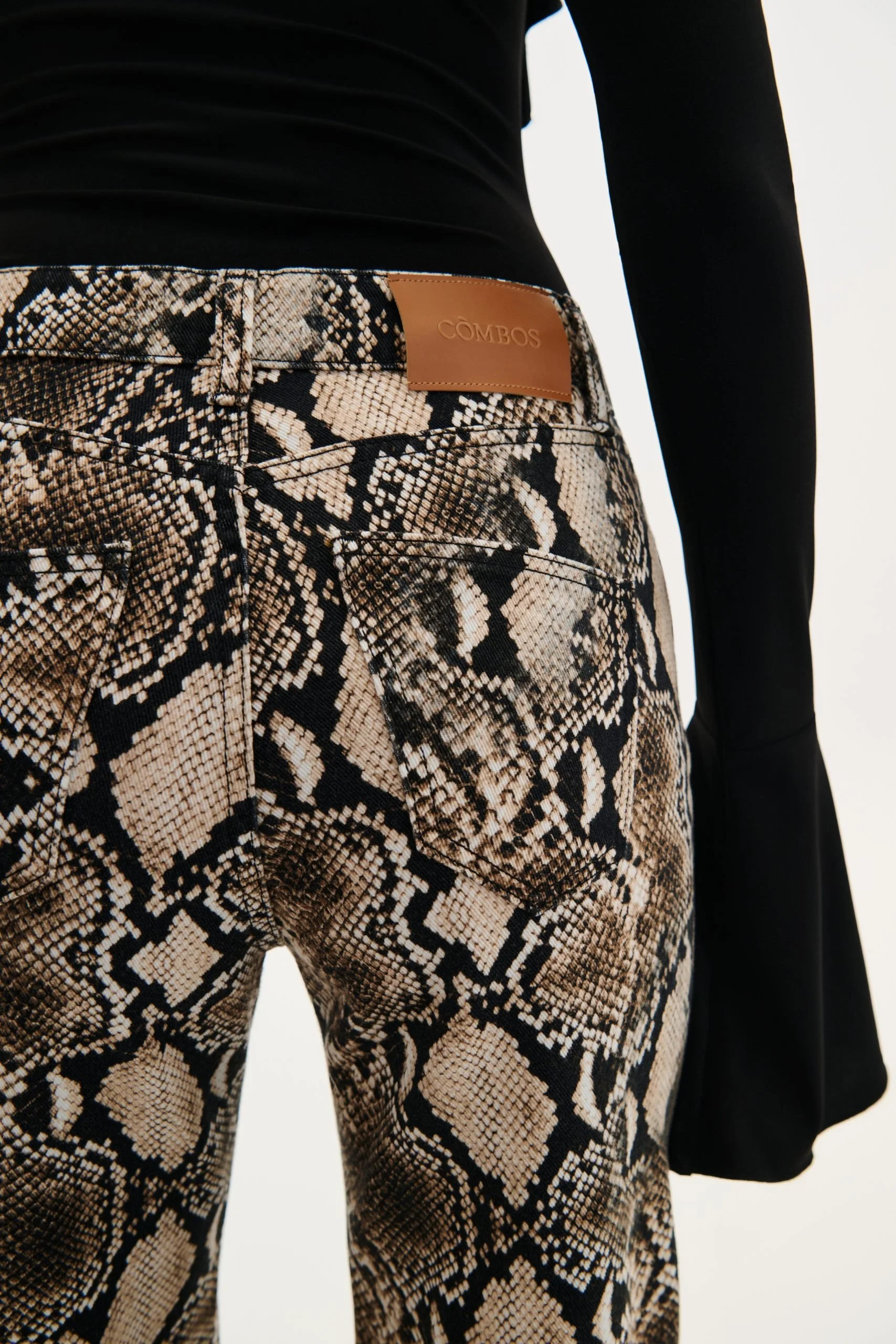 W6TNDT0038DENIM-TROUSER-scaled.jpg