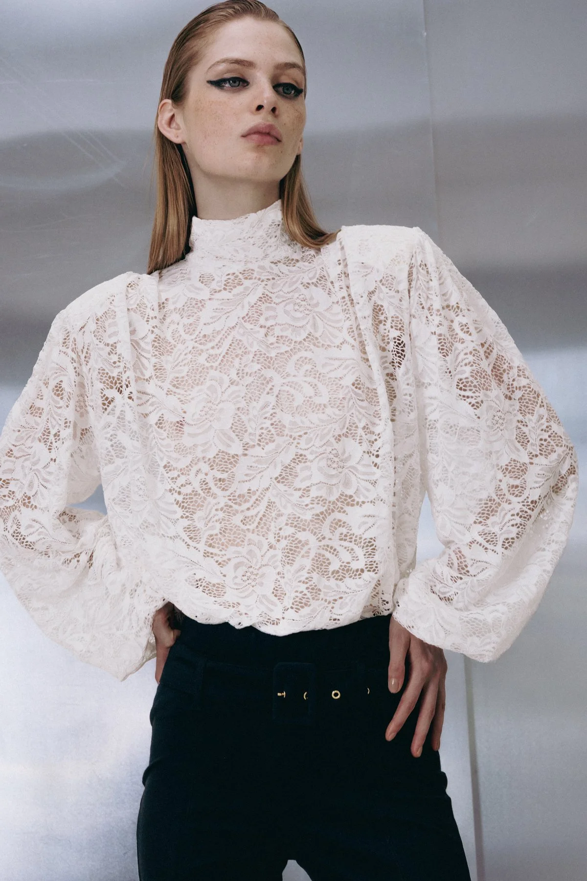 ROSETTE-WHITE-STUDIO.jpg