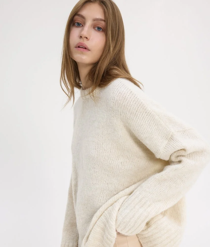 dona-sweater (3).jpg