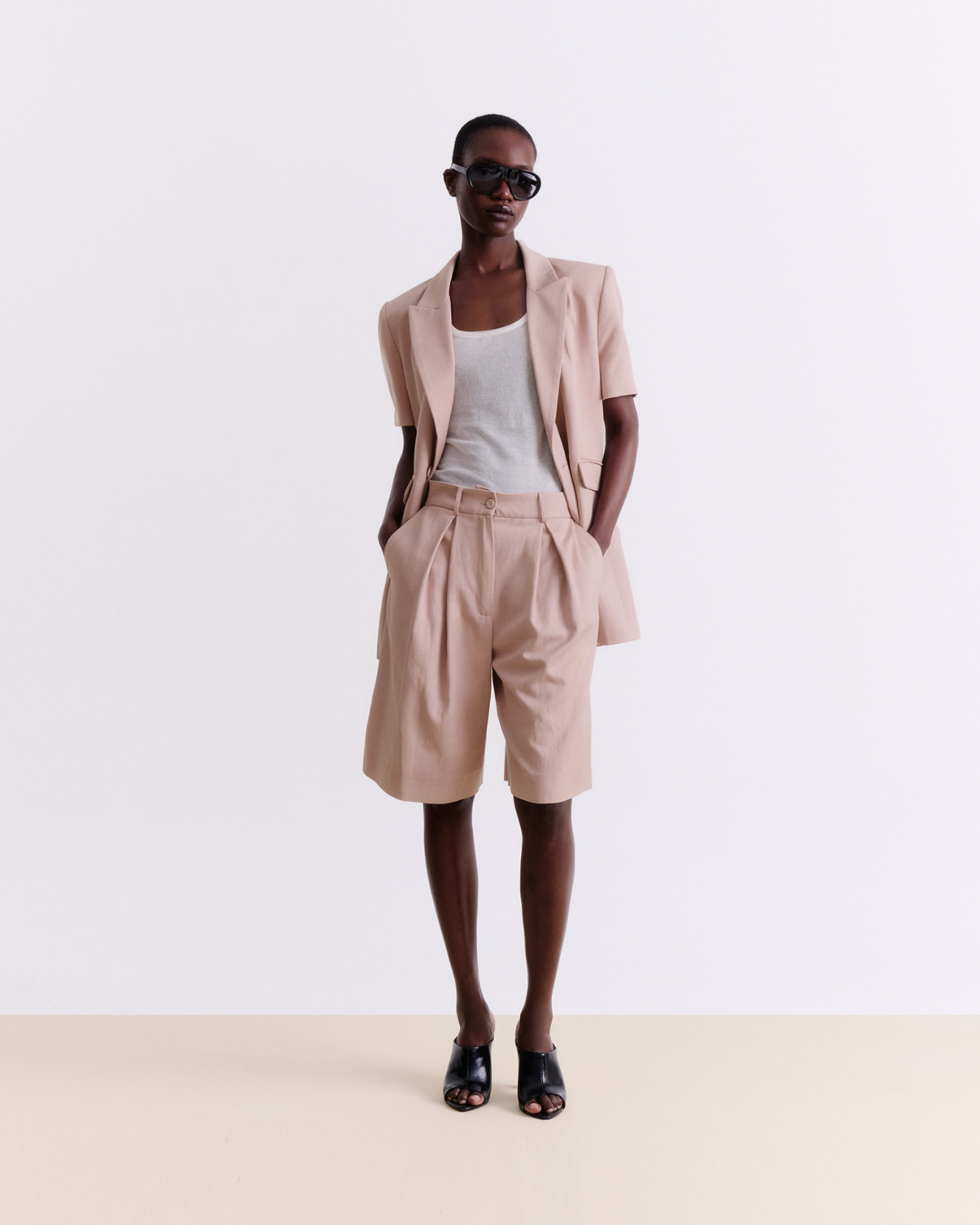 0018532_blush-tailored-jupe-culotte_1700.webp