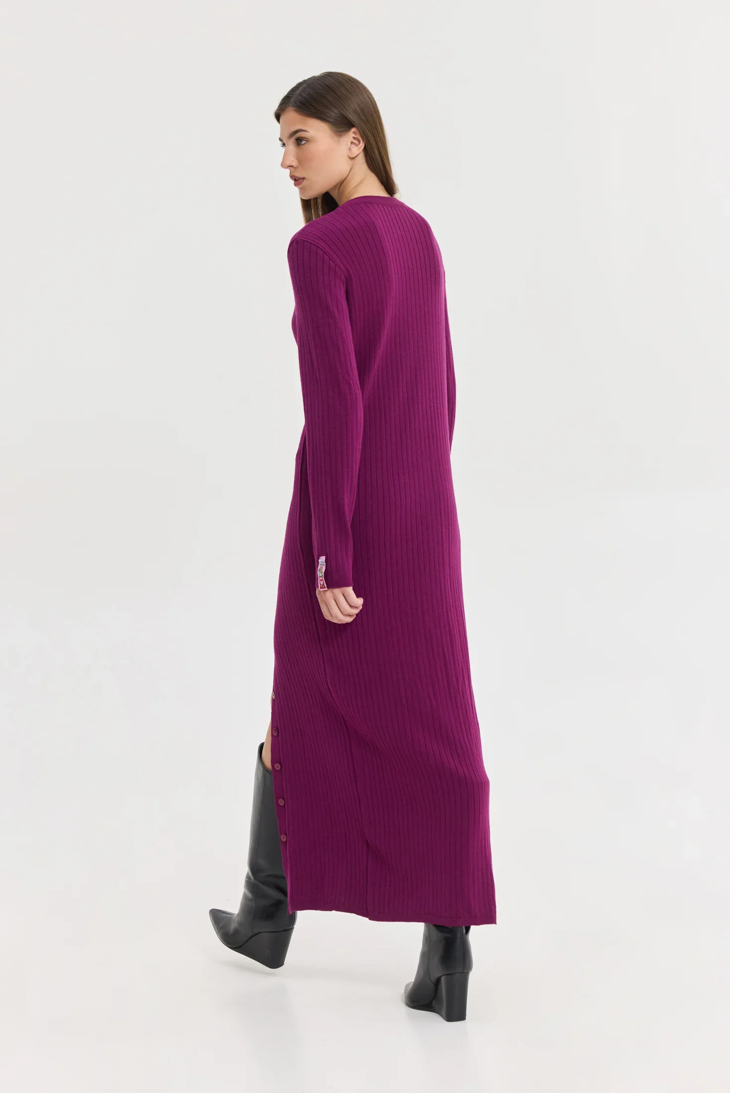 Hemithea312209_3000x.webp
