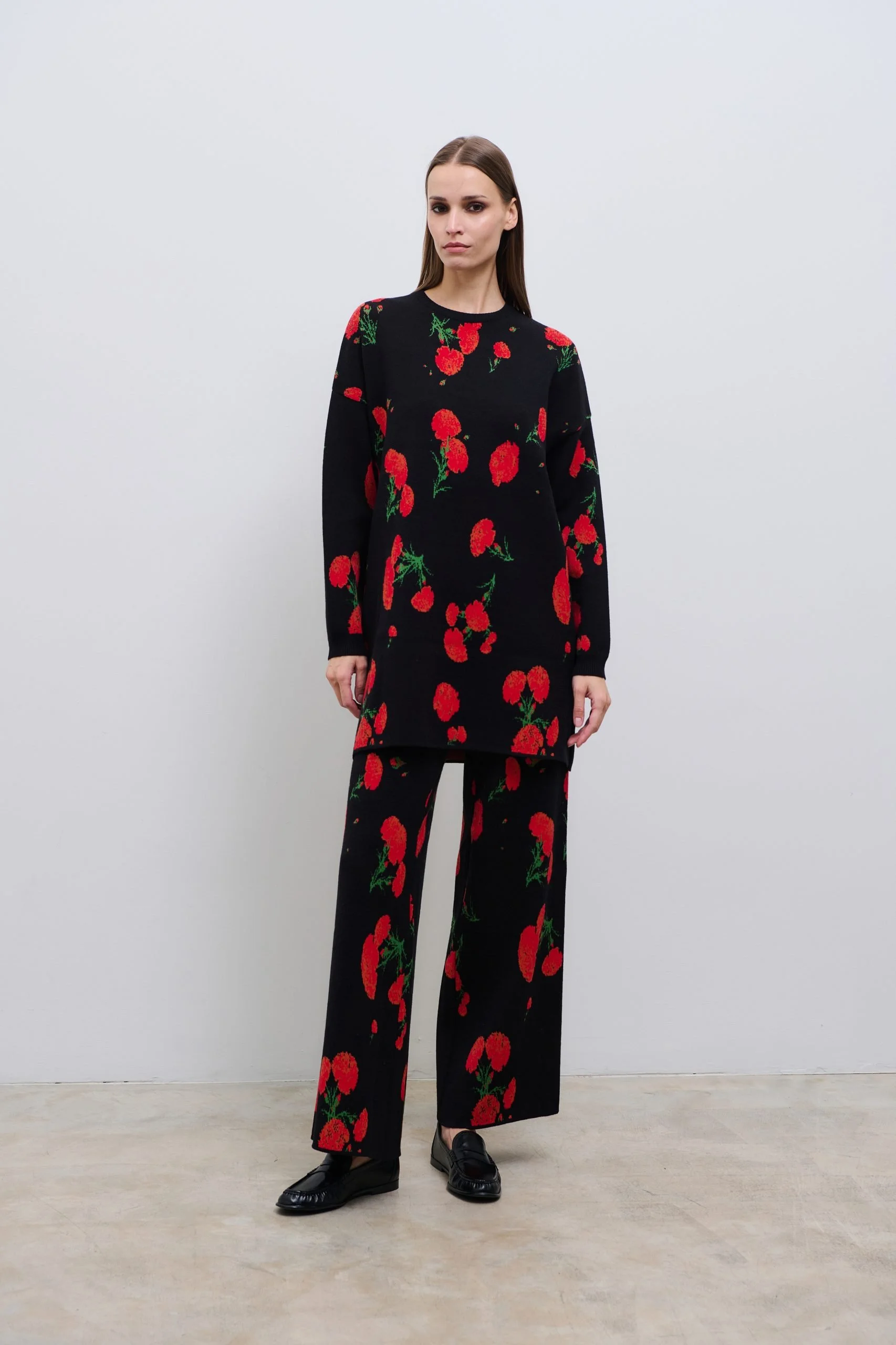 combos-lookbook5249-scaled.jpg