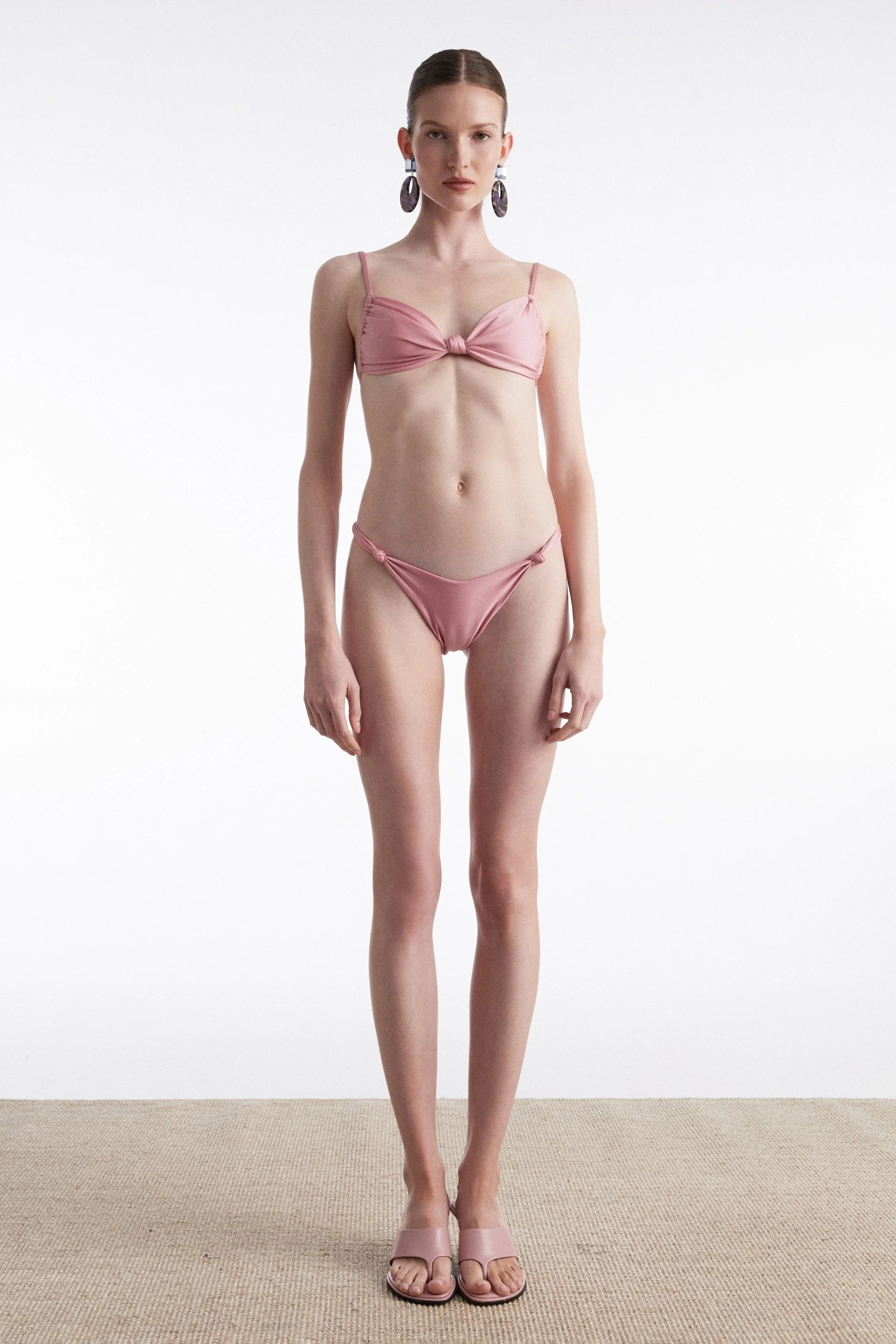 NADIA RAPTI AMORA BIKINI PINK