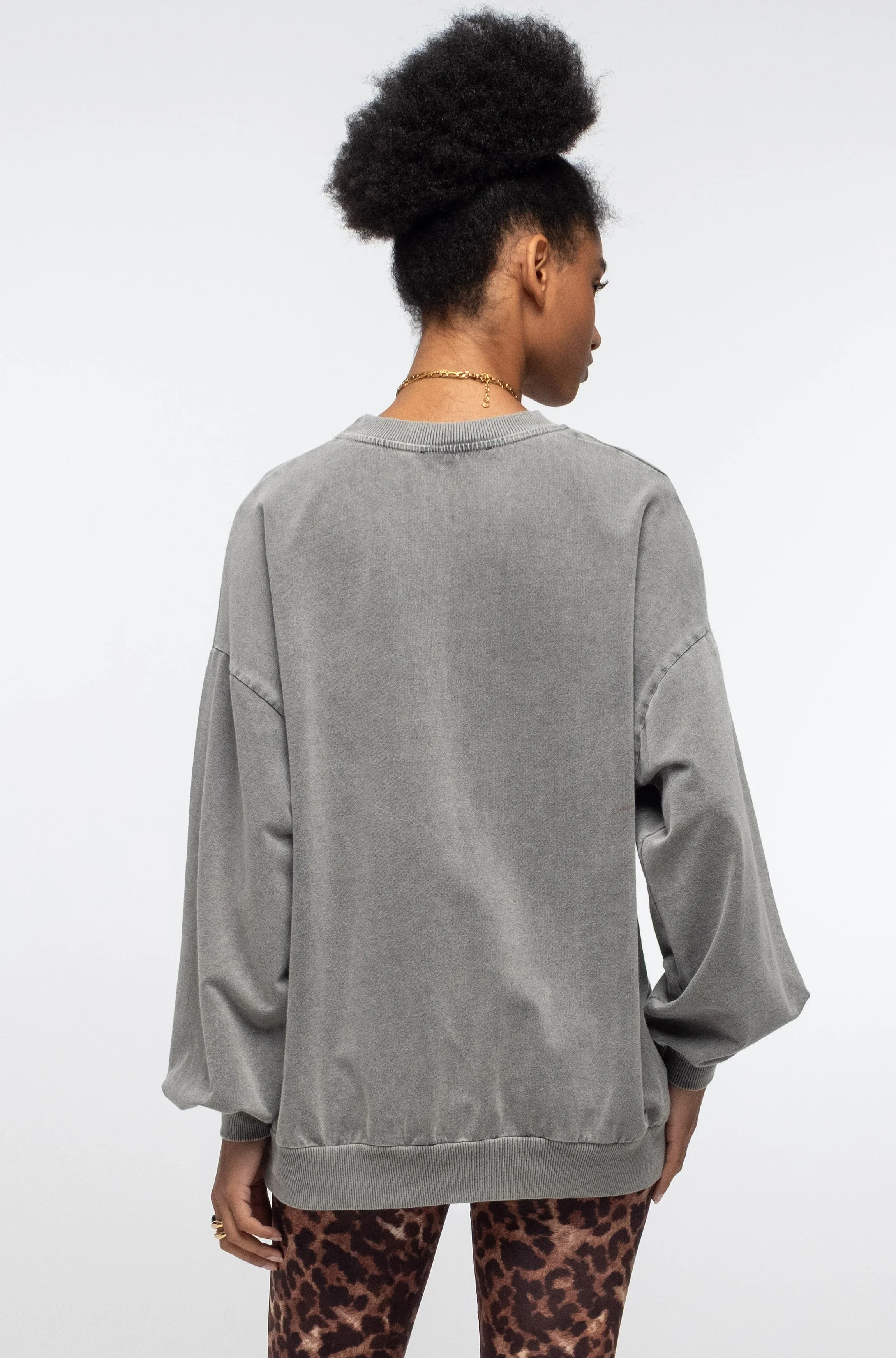 w25211_mindfulness_sweater_3_.webp
