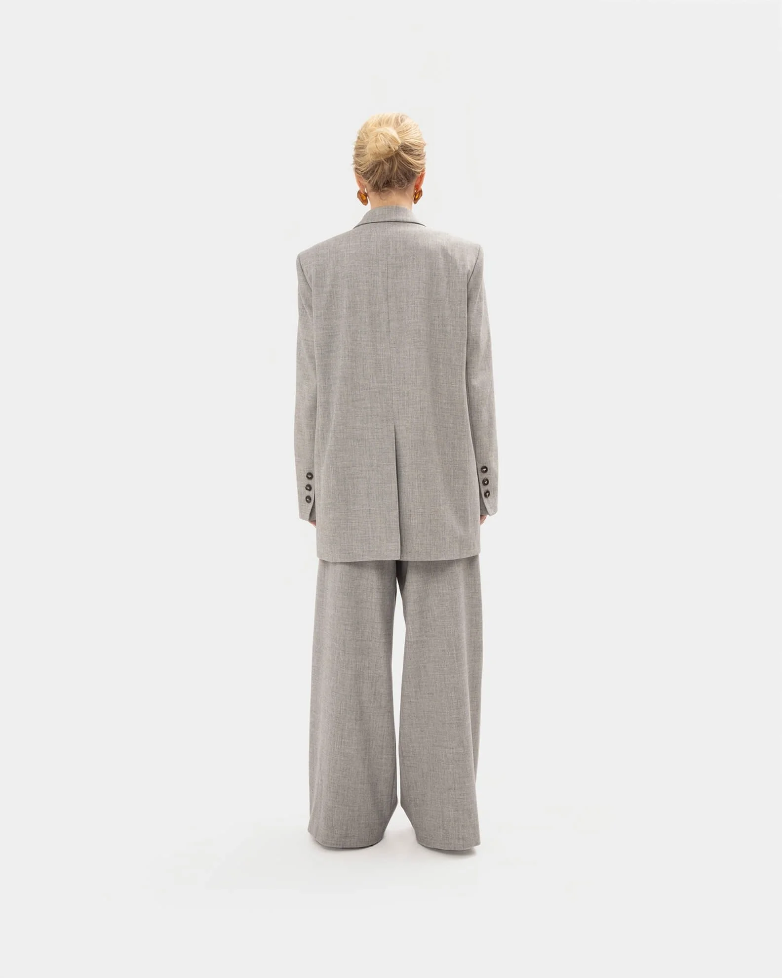 0016458_grey-blazer_1980.jpeg