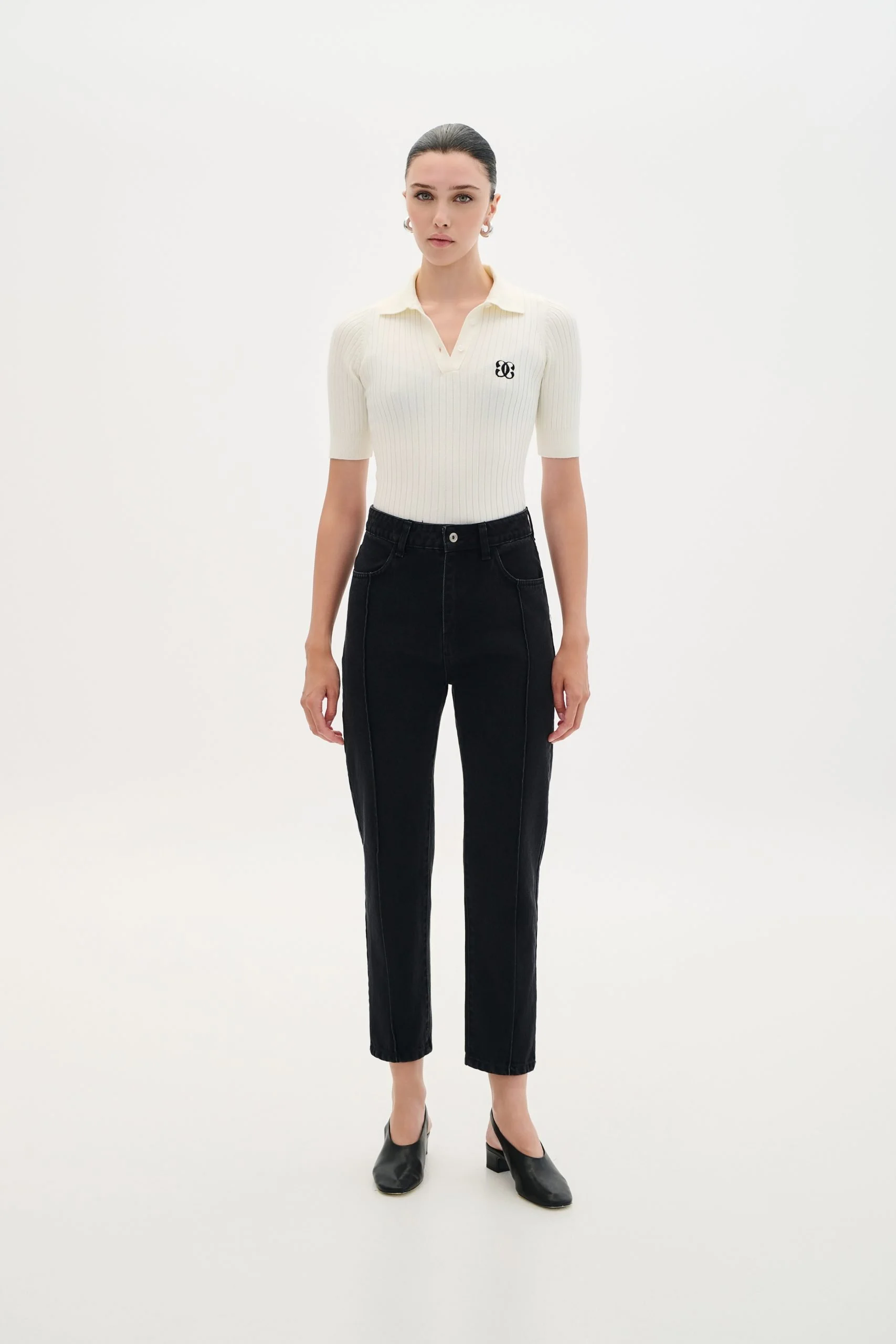 W6THBP0065BLOUSE-V-POLO-W6TNDT0042DENIM-TROUSER-2-scaled.jpg