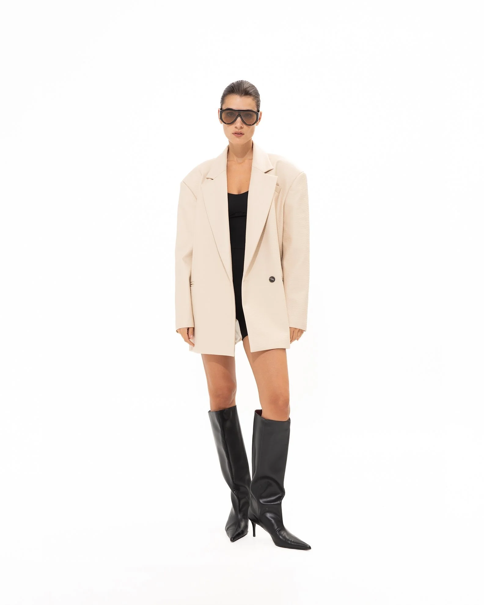 0015938_creme-faux-leather-blazer_1980.jpg