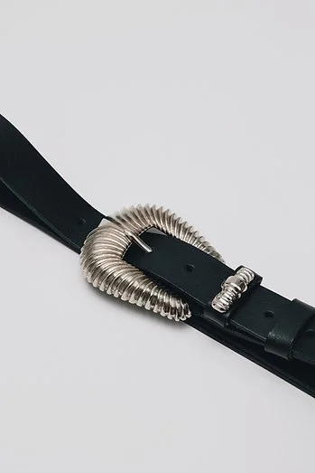 "Sara" leather belt