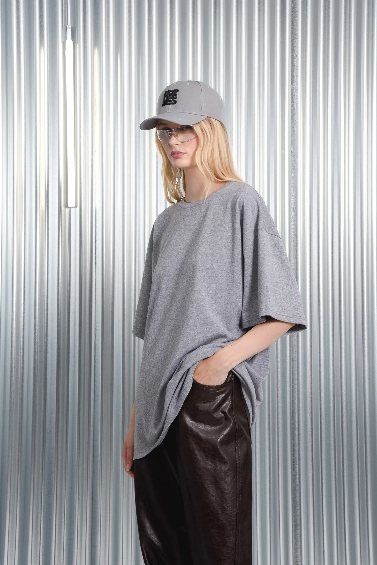 ARPYES JAPAN T-SHIRT GREY