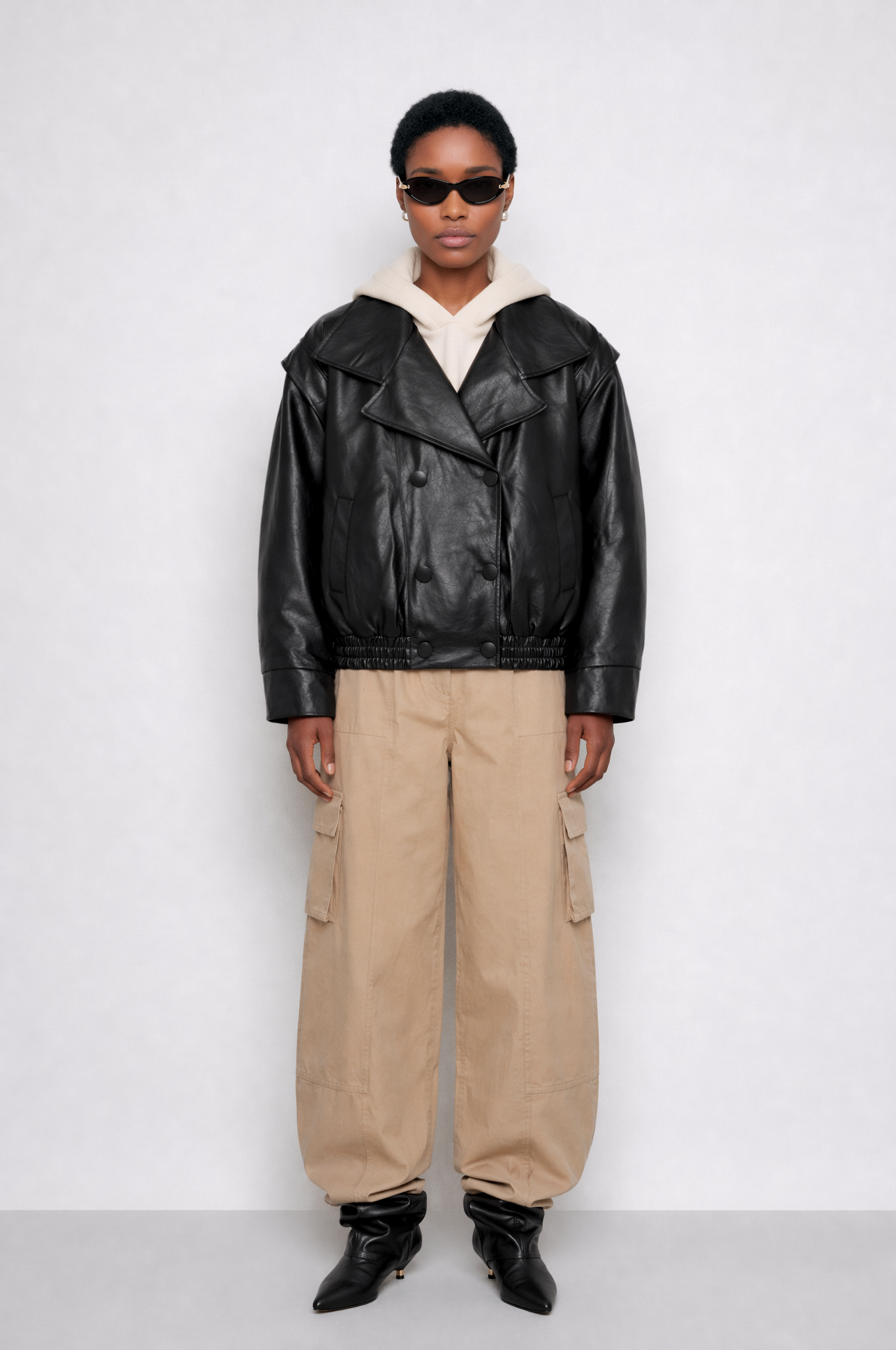 THE-STATEMENT-BLACK-JACKET-1.png