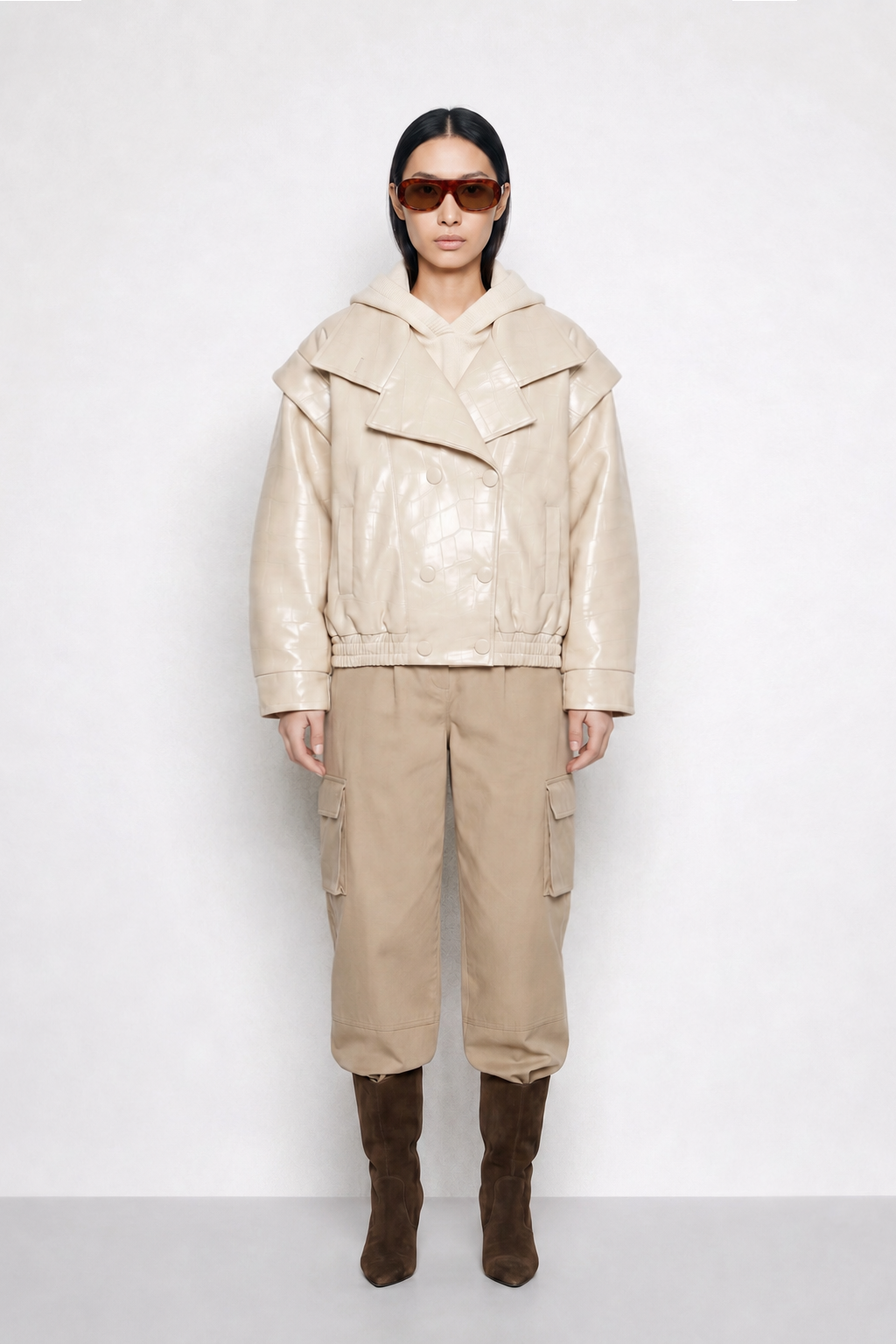 THE-STATEMENT-BEIGE-JACKET-1.png