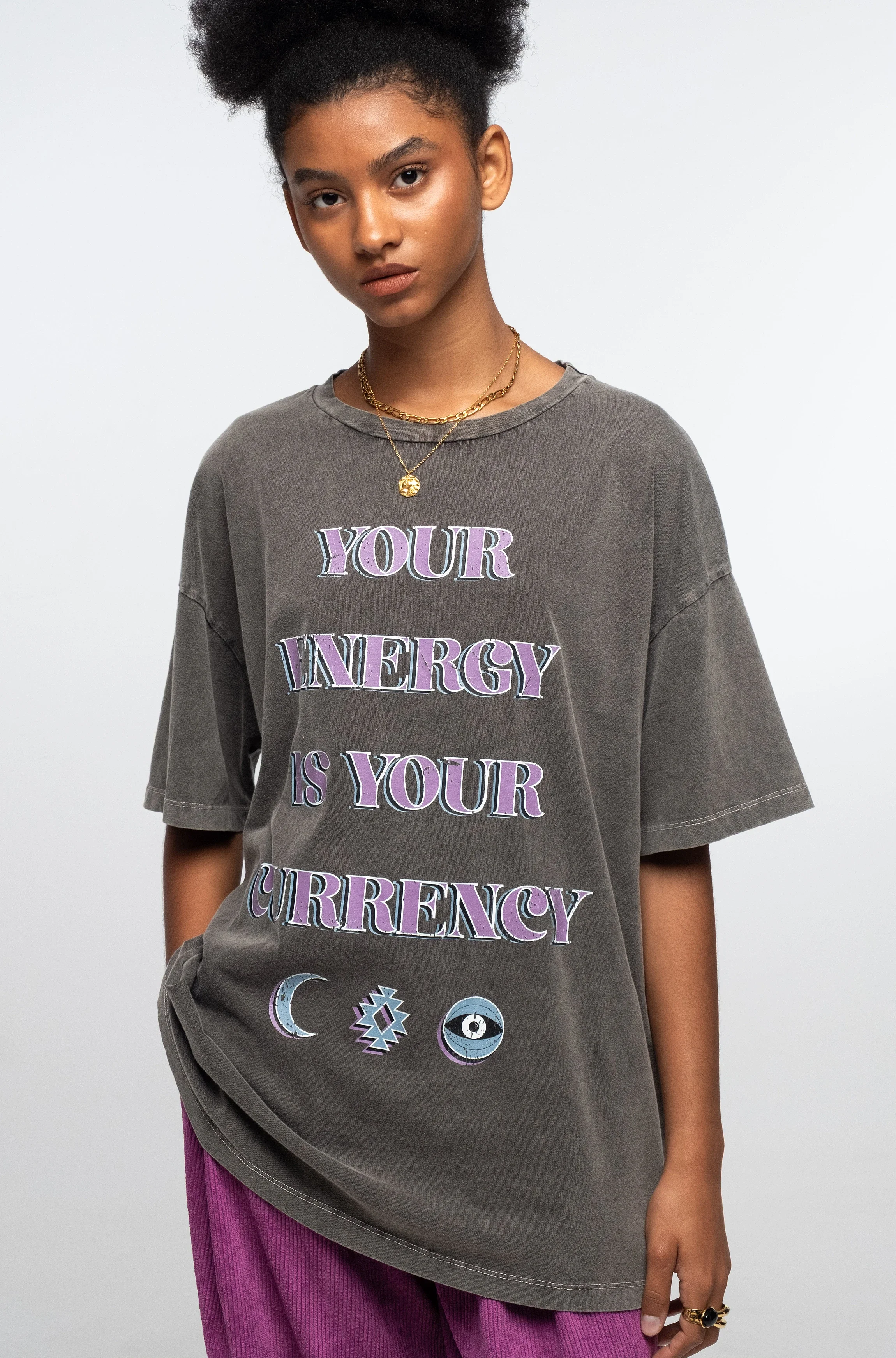 w25209_mantra_tee_print_2__1.webp