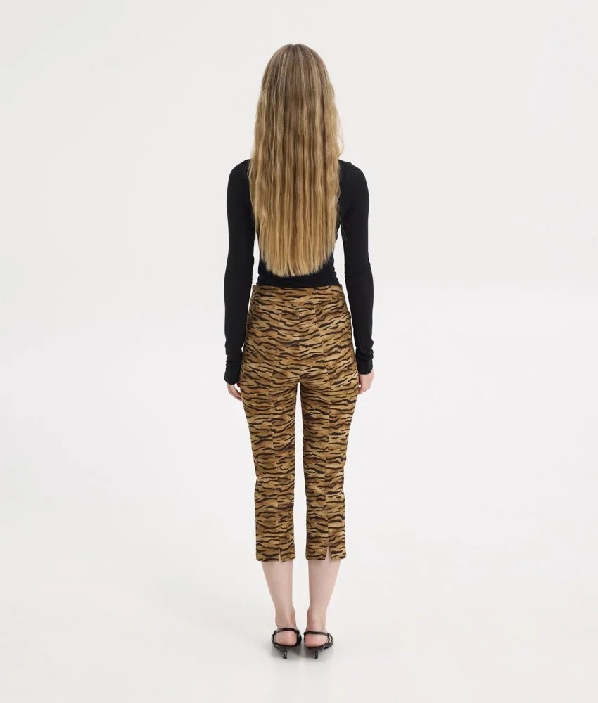 kelly-printed-capri (1).jpg