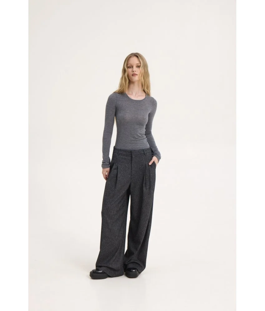 naya-pants.jpg