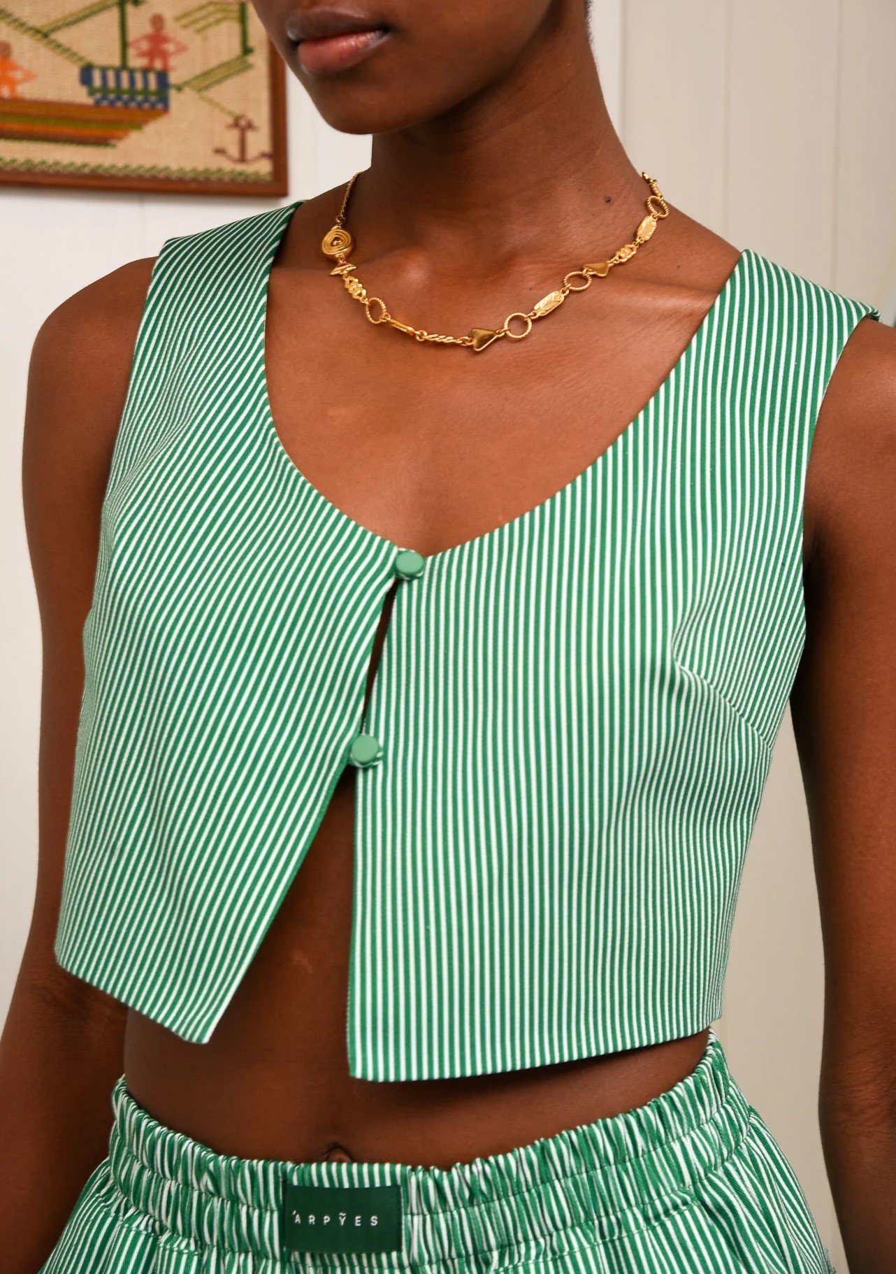 REGGAE_VEST_GREEN_1_2048x2048.jpg