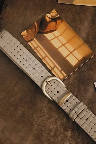 "All right" leather belt GOLD