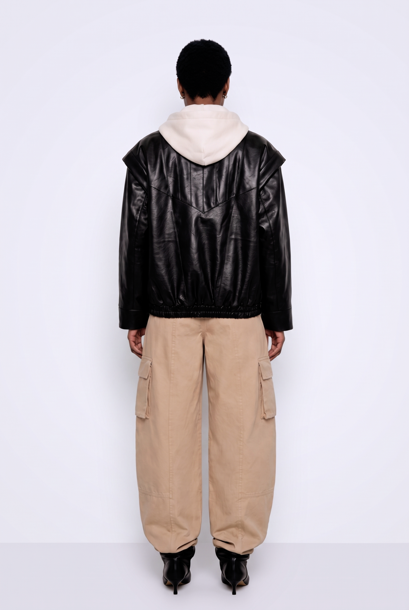 STATEMENT-BLK-CANYON-BEIGE-BACK-1400x2087.png