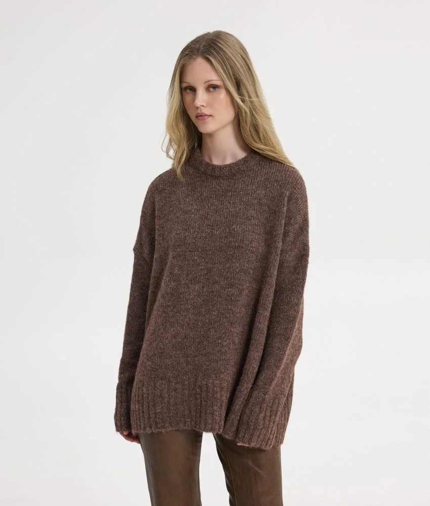 dona-sweater.jpg