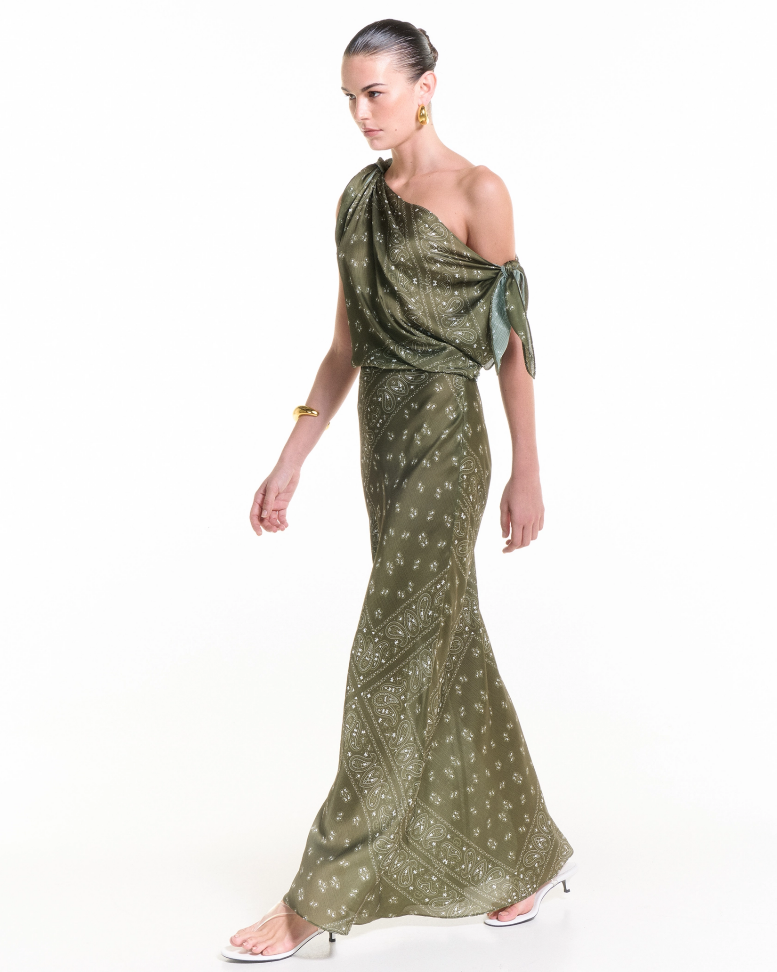0019213_olive-maxi-dress_3960.webp