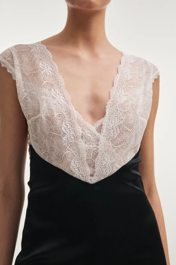 nr_e_sum26_10771_25_copy.jpg