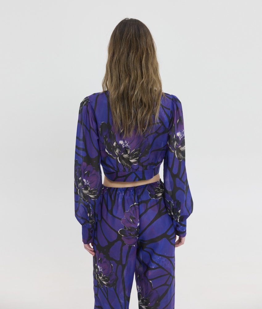 luna-crop-printed-shirt (1).jpg