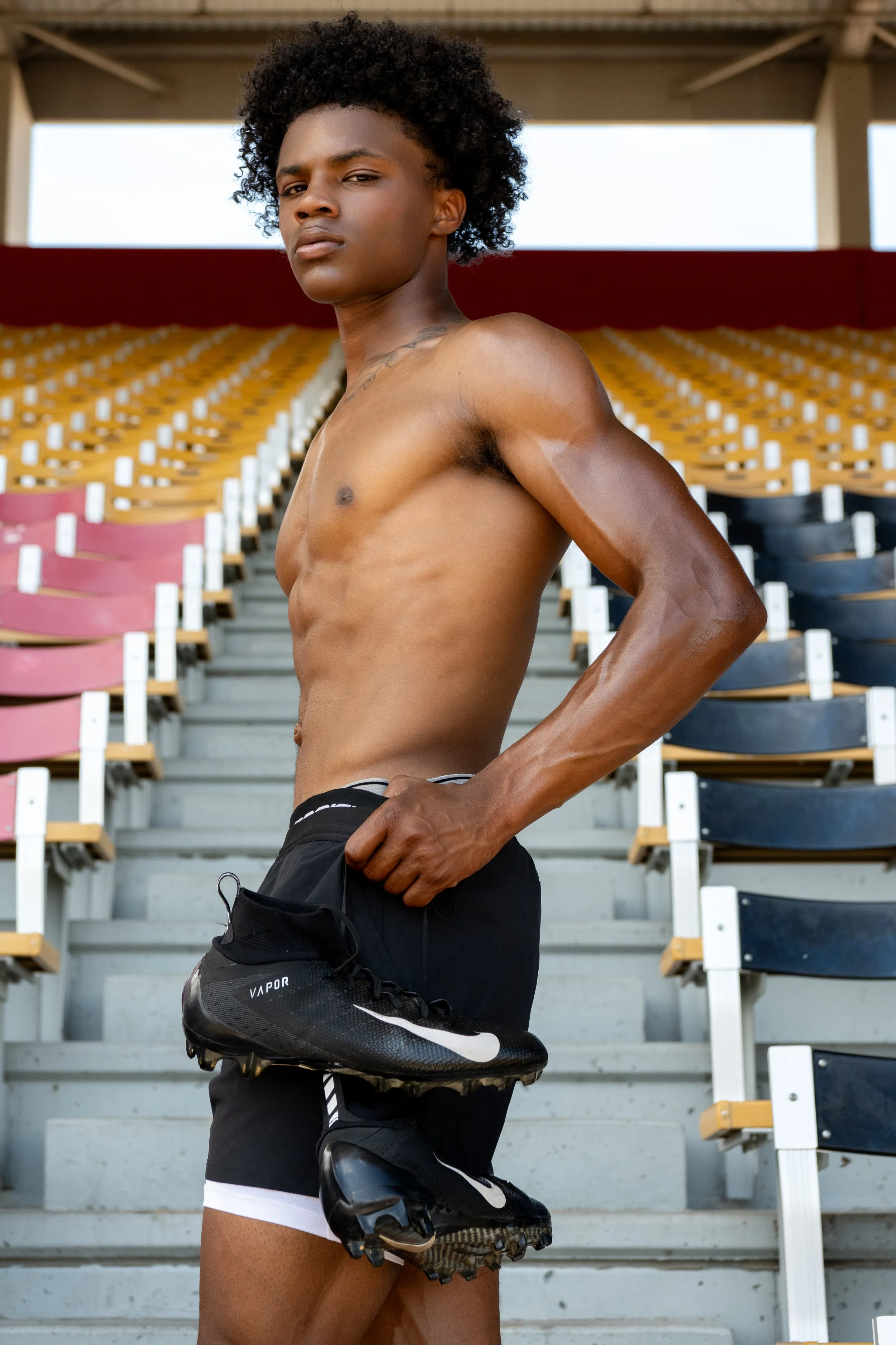 ADRIEN KING X KY-16.jpg
