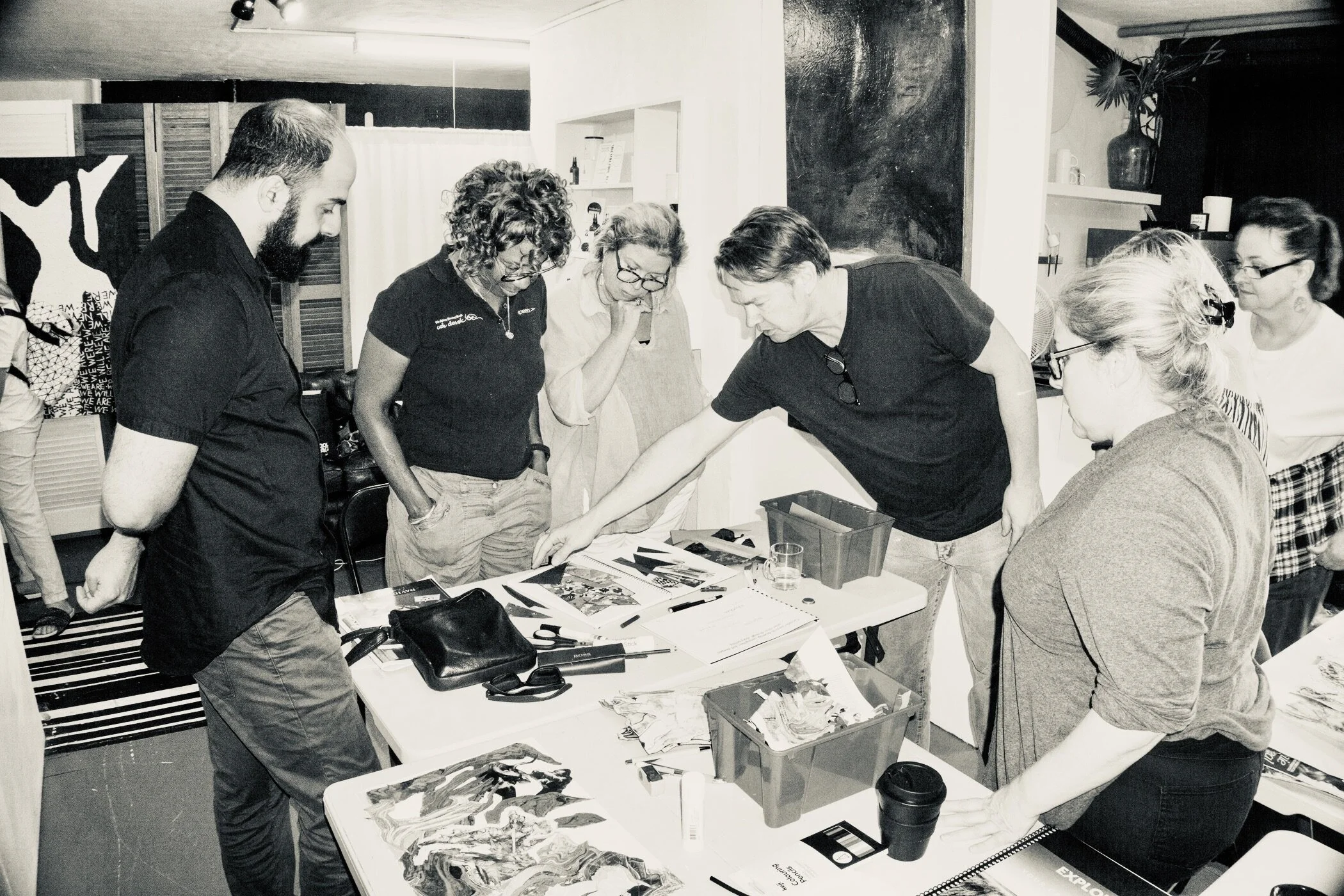 The Secret Life of Objects Online