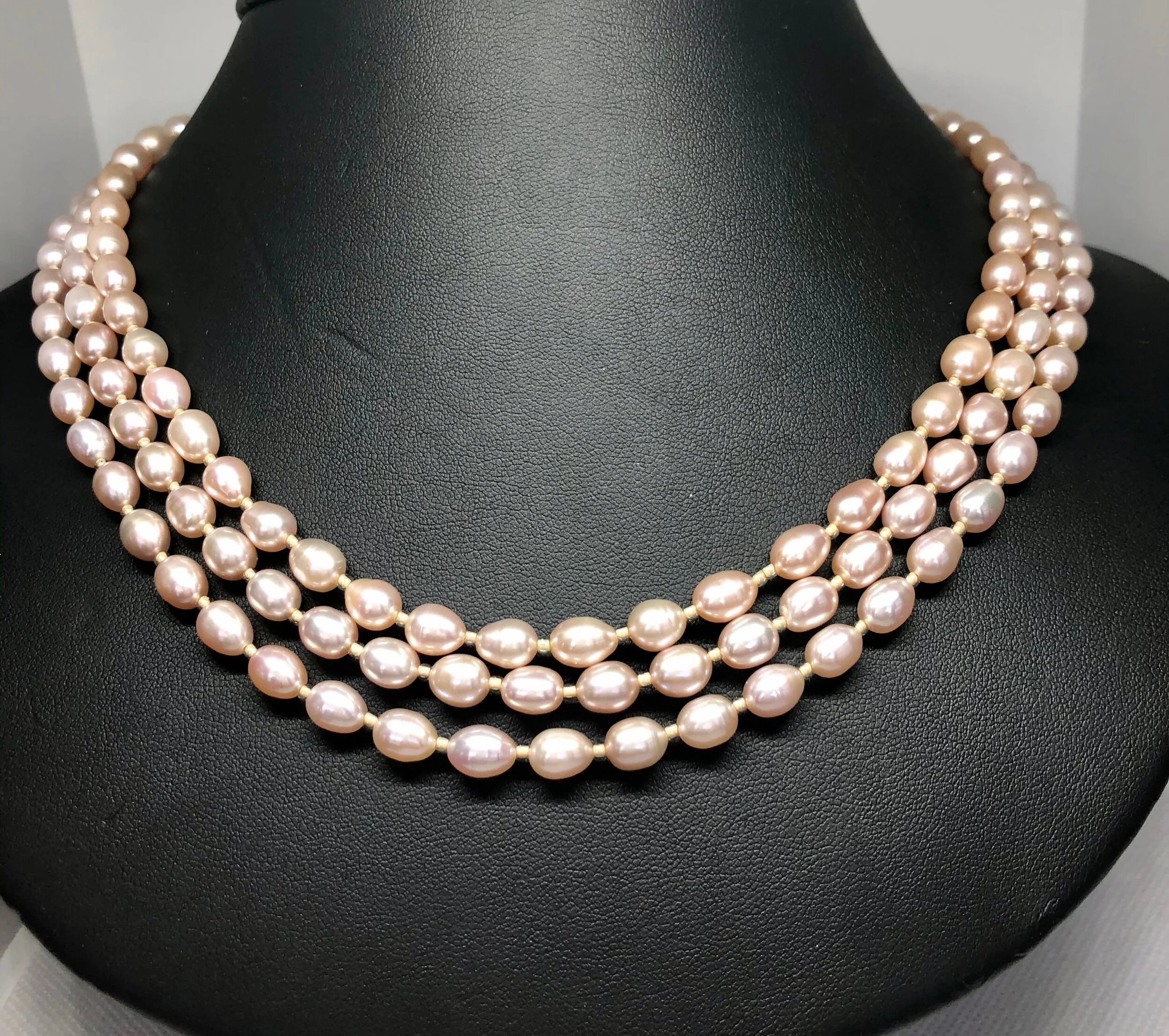 E74C0955-5BA3-461A-9FF9-0AC2B1AD3155