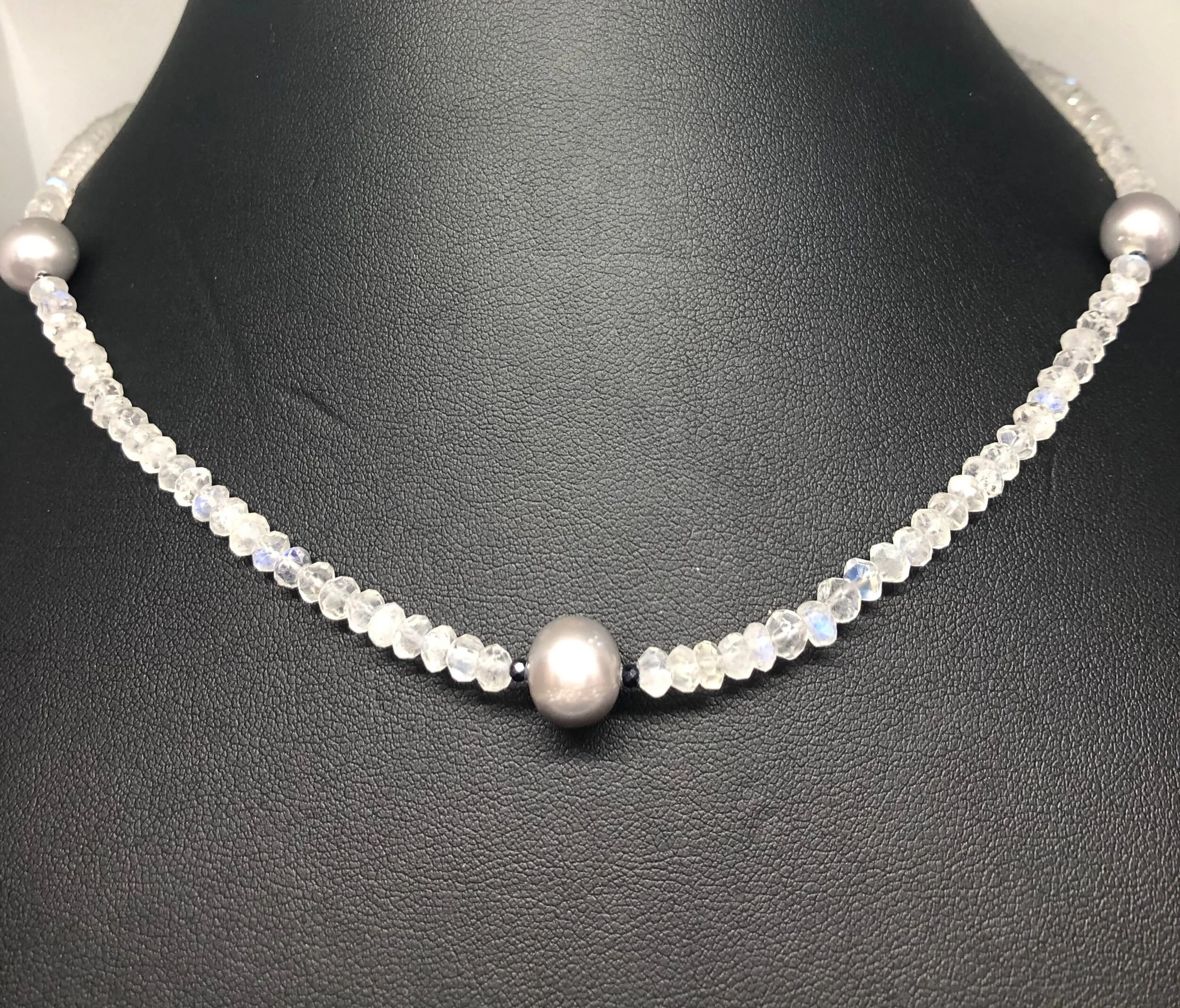 B866BFCA-0184-4F74-A047-AB3F7D7571A5